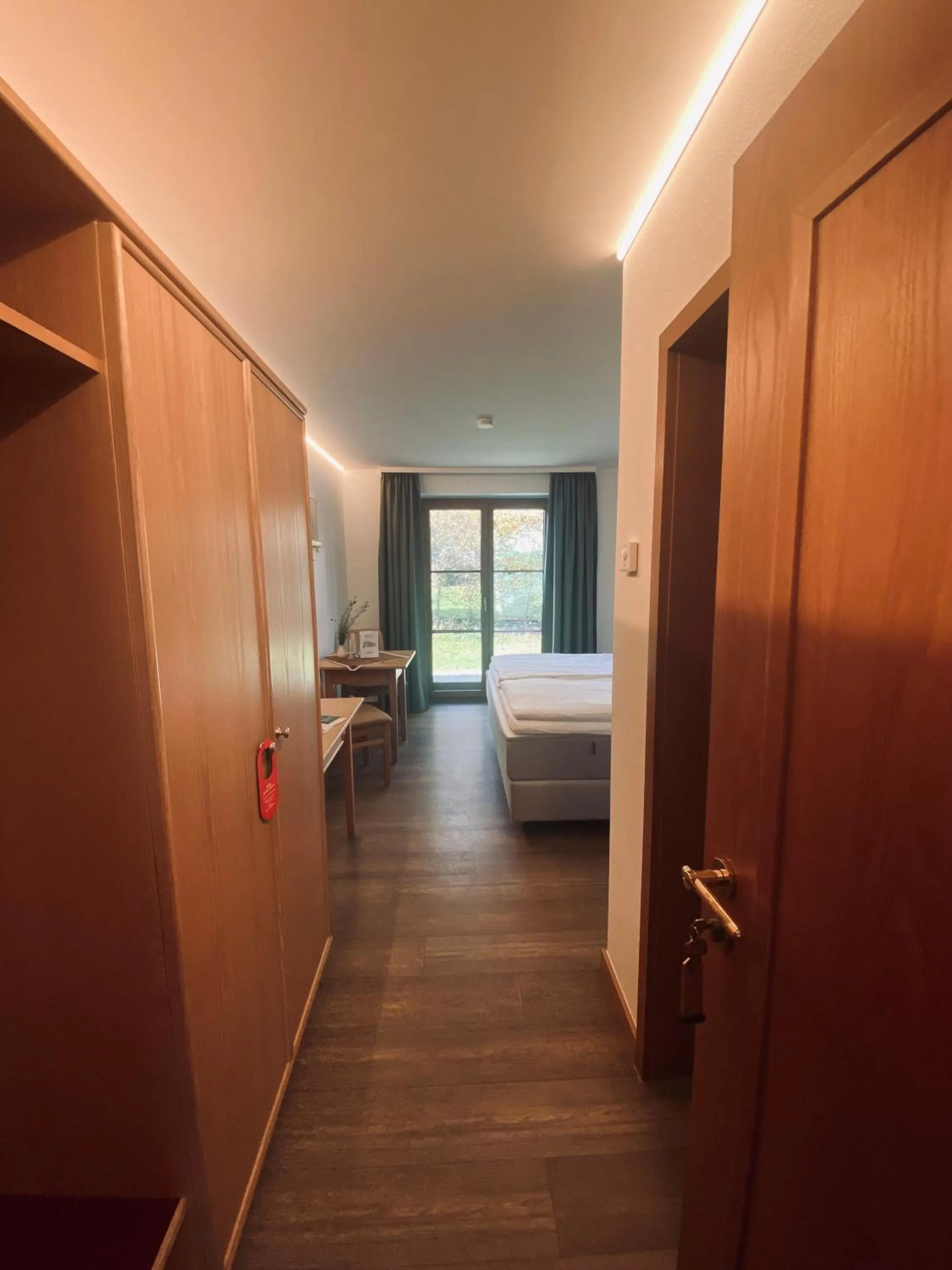 Photo of the whole room, Bed in Gasthaus - Hotel Alt Fürstätt