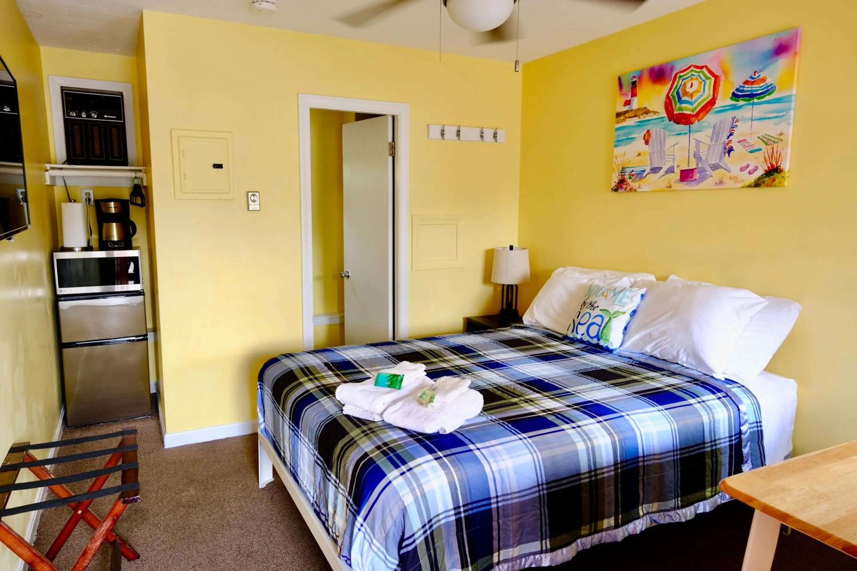 Bed in Dock House Inn