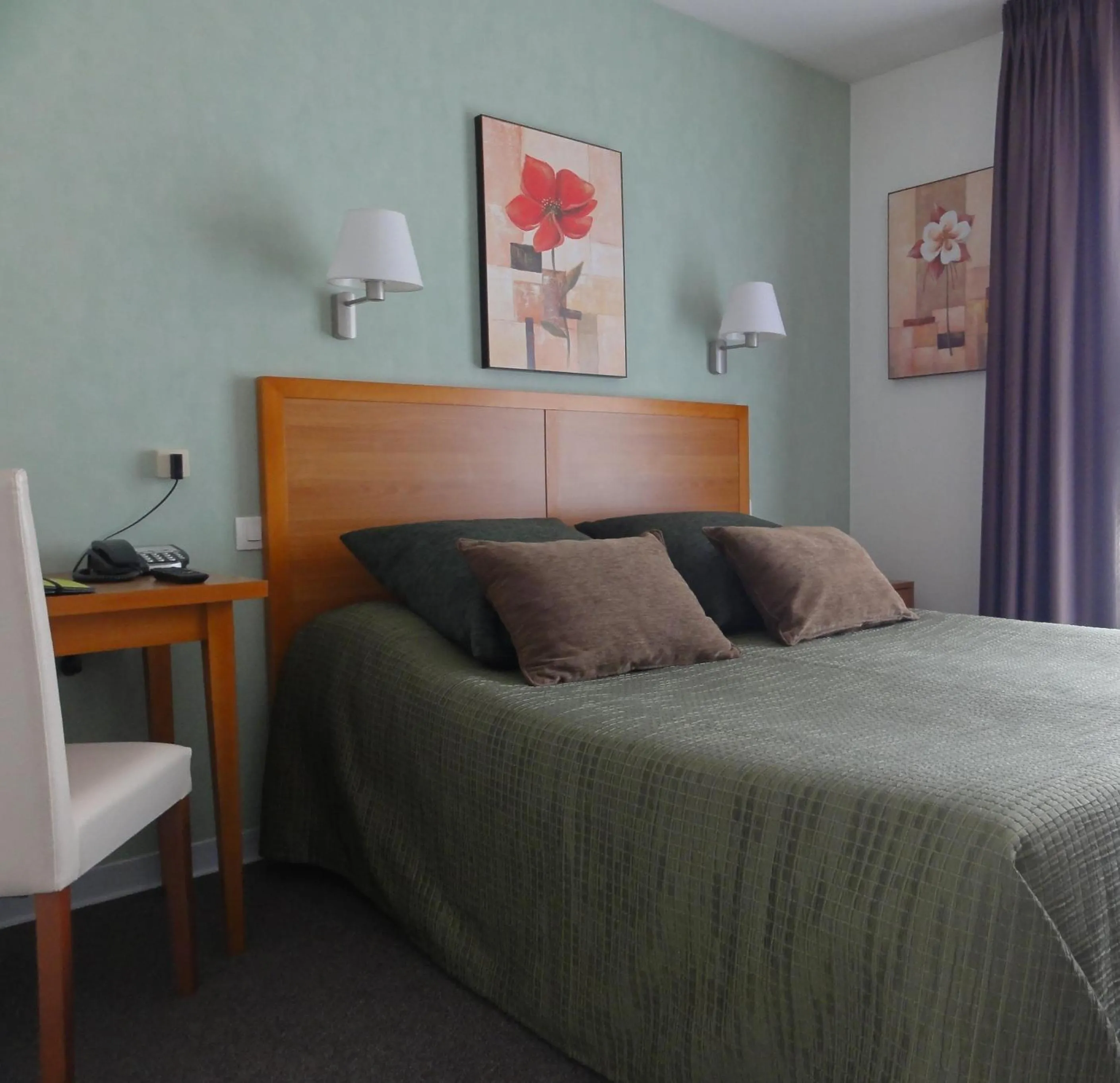 Decorative detail, Bed in Hotel Princess