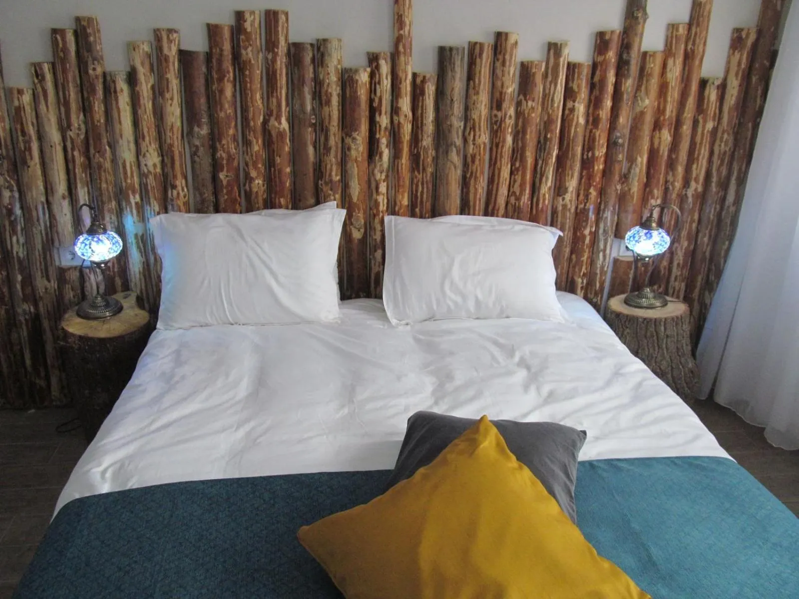 Bedroom, Bed in Azure Wellness Retreat