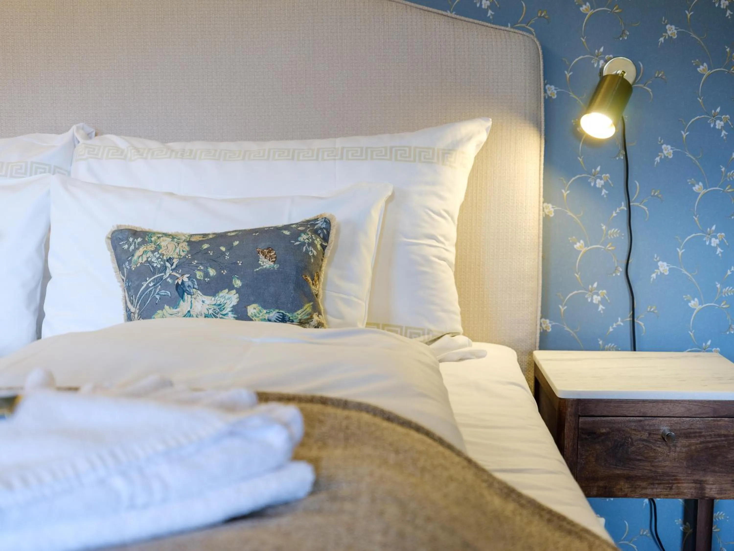 Bed in Hotel Utsikten - by Classic Norway Hotels