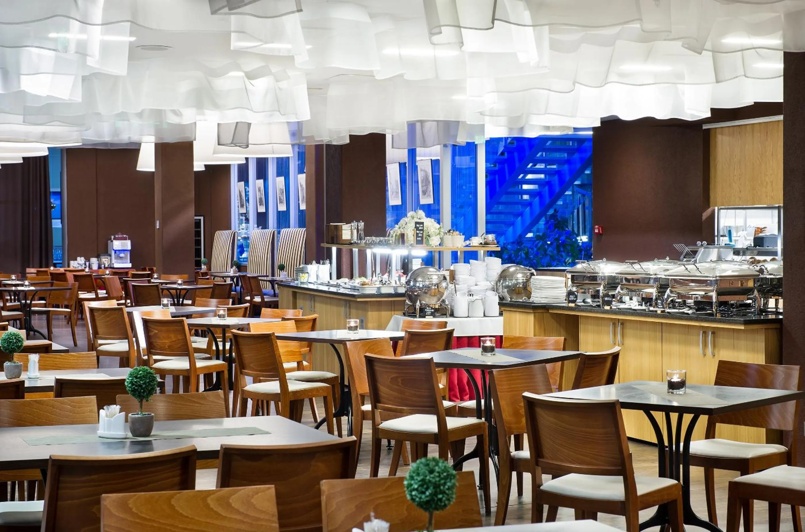 Restaurant/places to eat in Hestia Hotel Europa