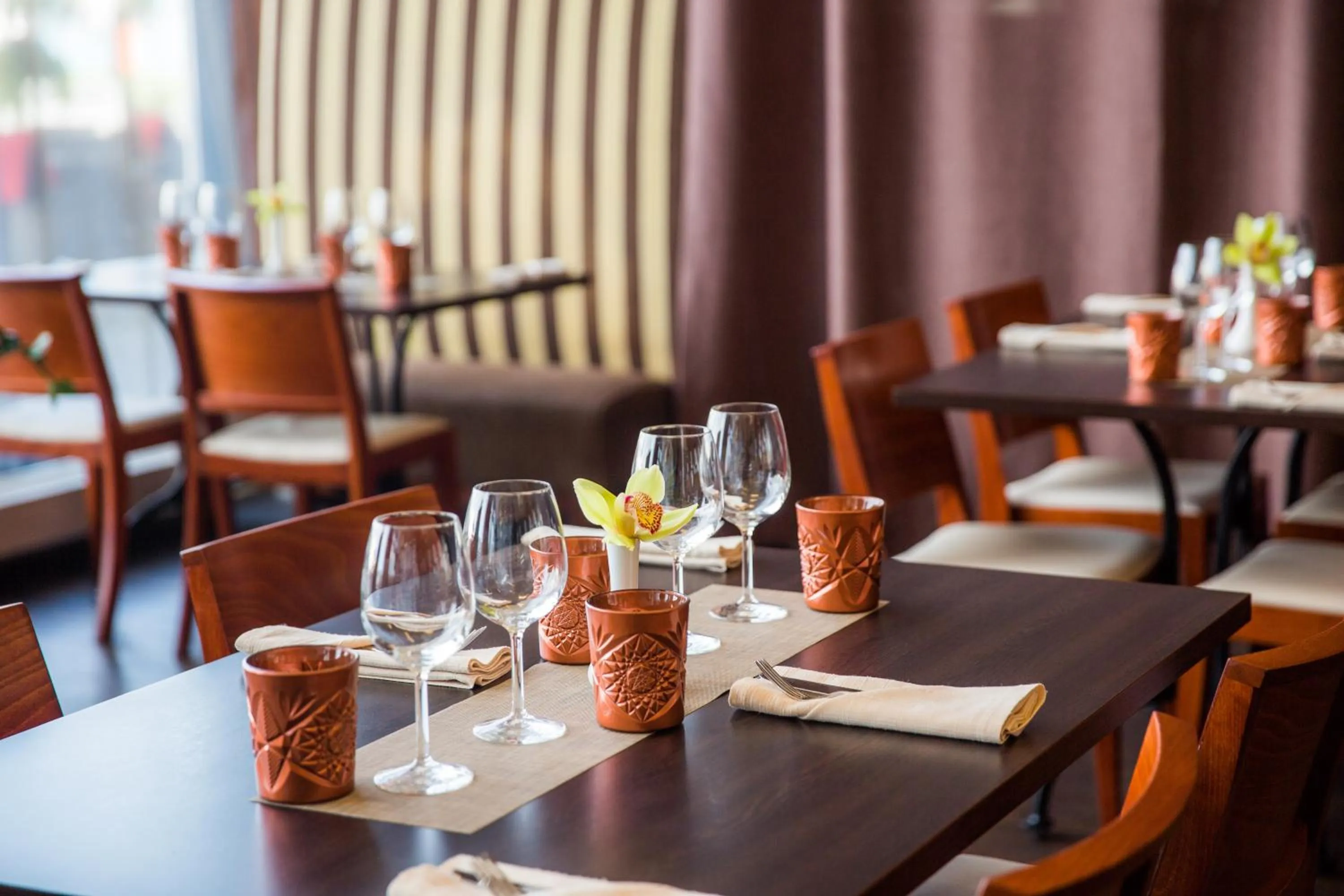 Restaurant/places to eat in Hestia Hotel Europa