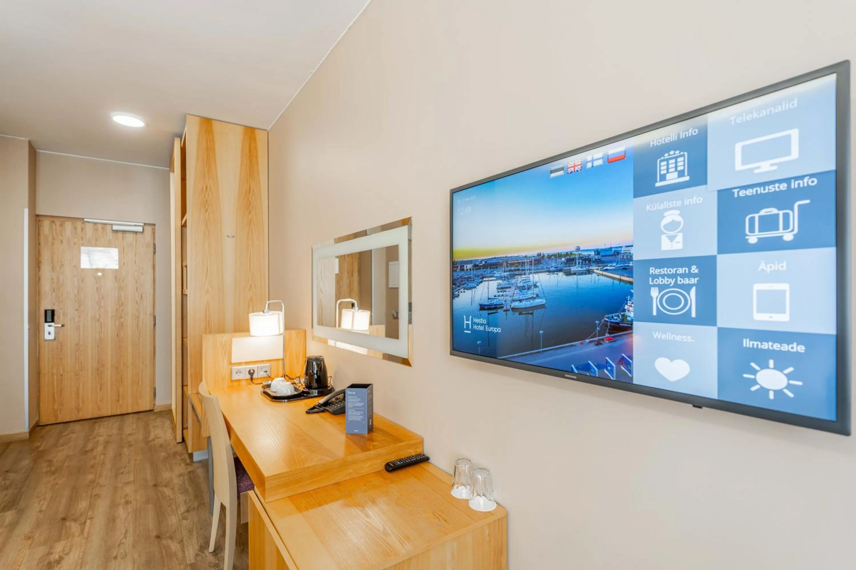 TV and multimedia in Hestia Hotel Europa