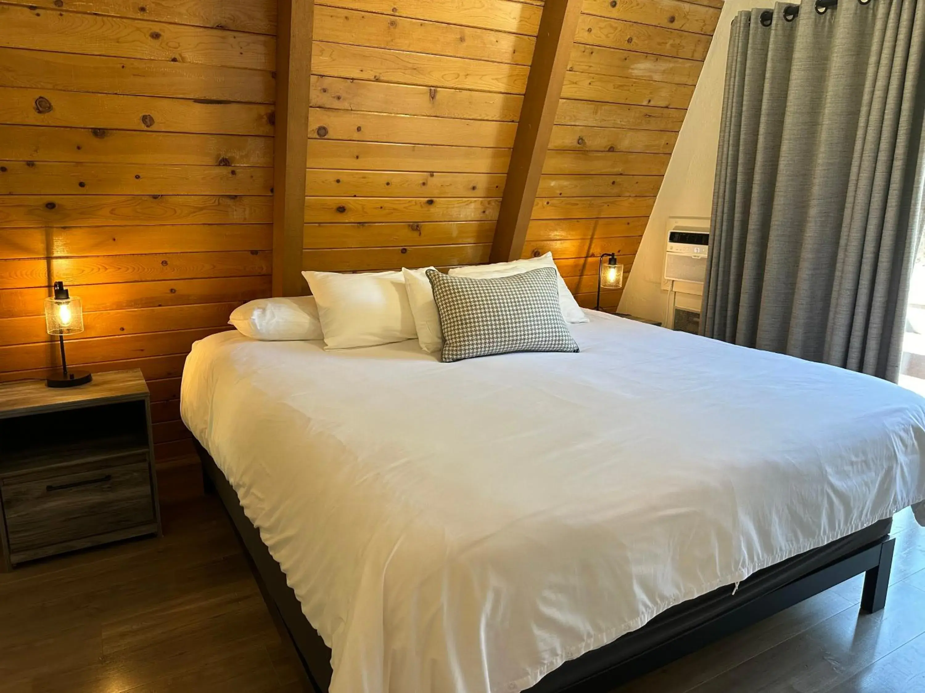 Bed in Red Agave Resort Bed in Red Agave Resort