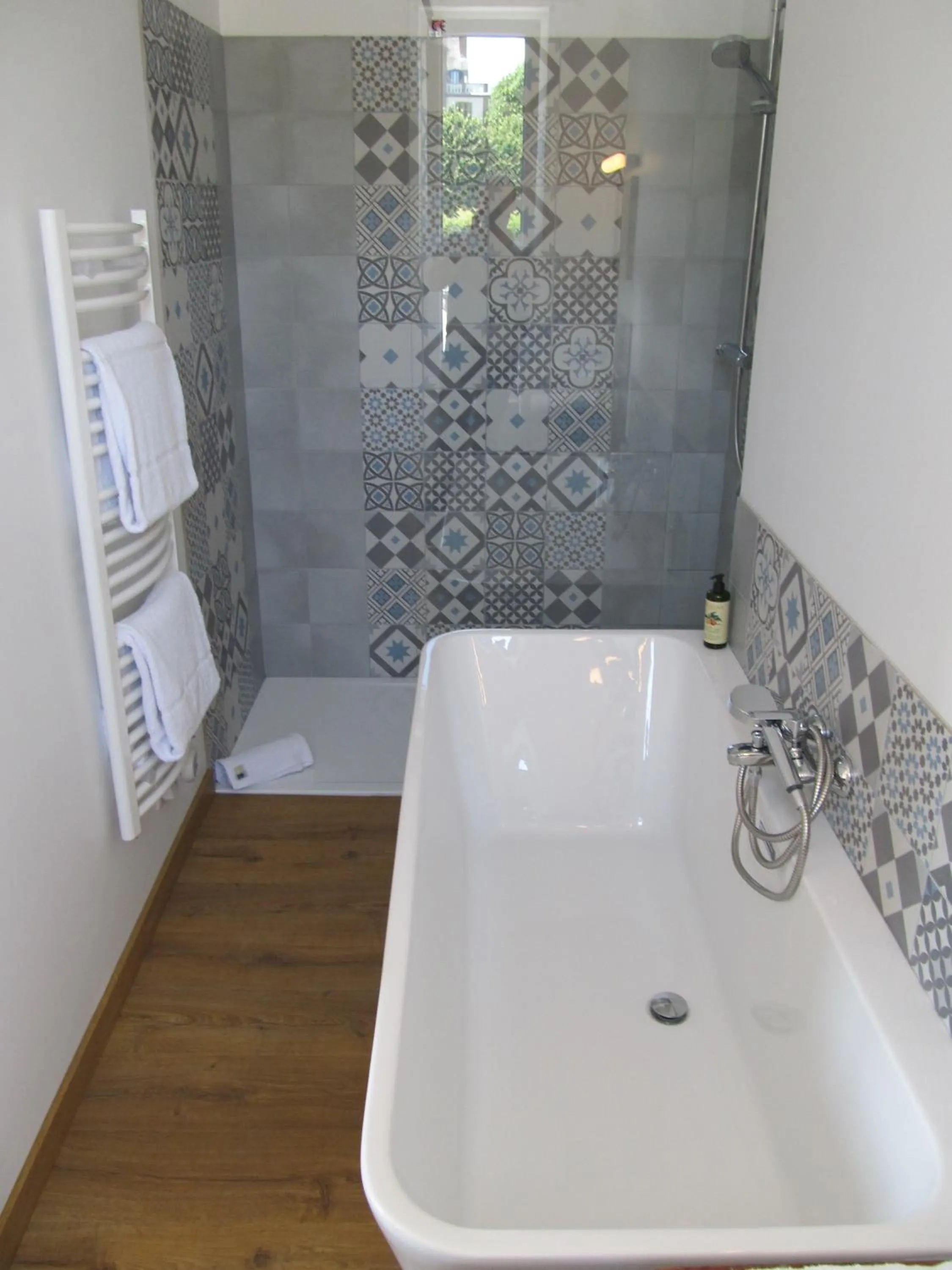 Property building in A L'ecole Buissonniere