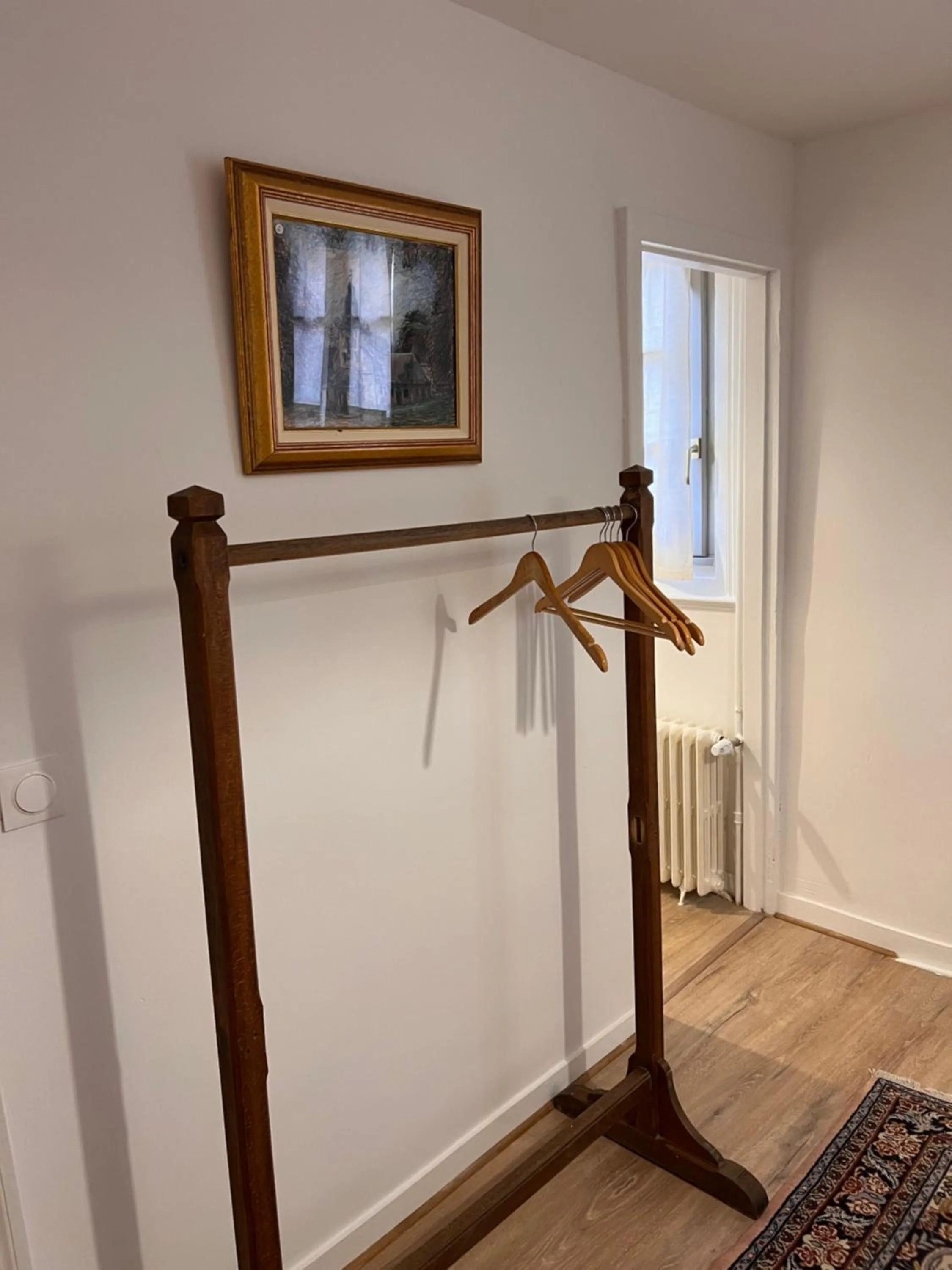 Bedroom in A L'ecole Buissonniere