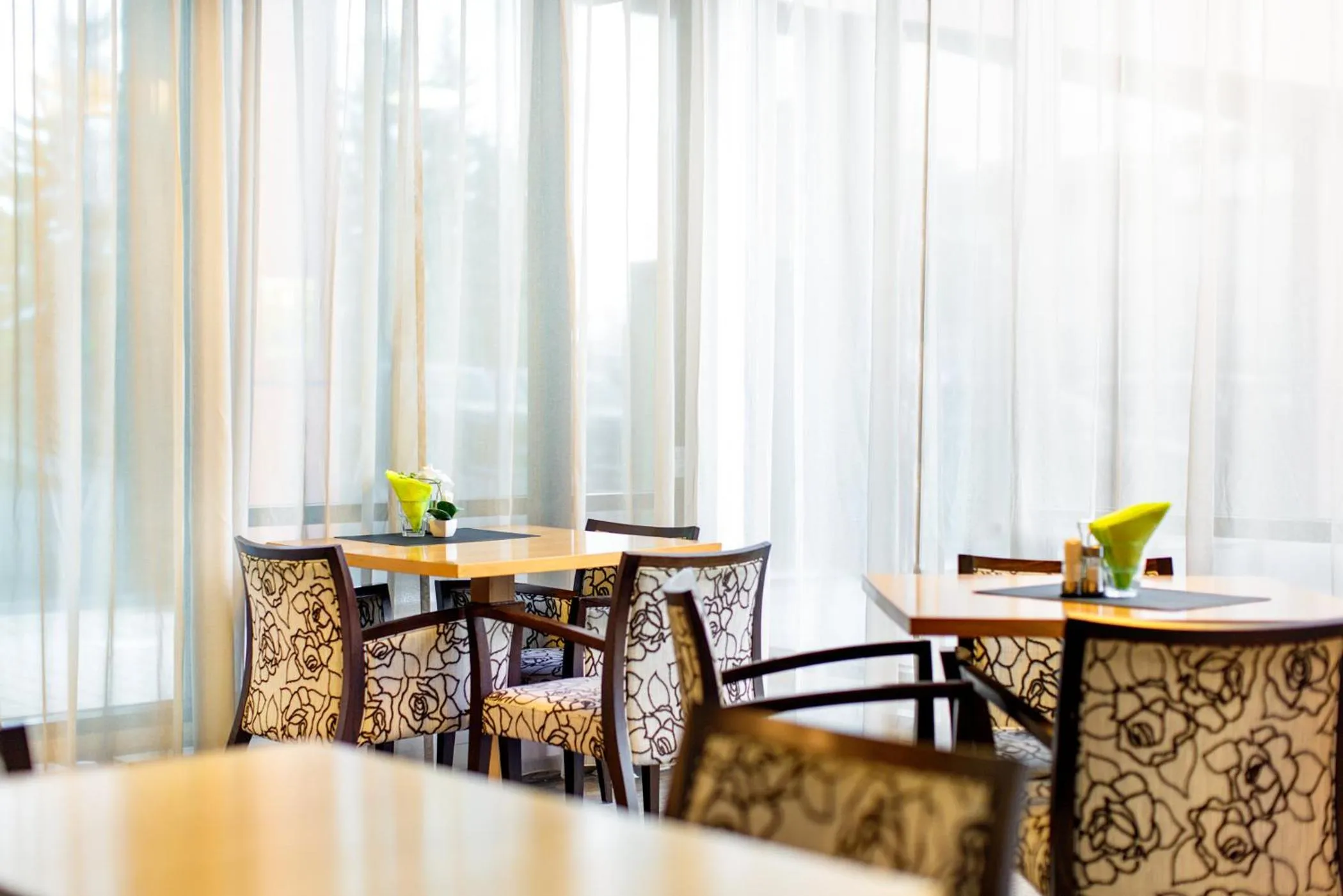 Restaurant/places to eat in Hotel Tartu