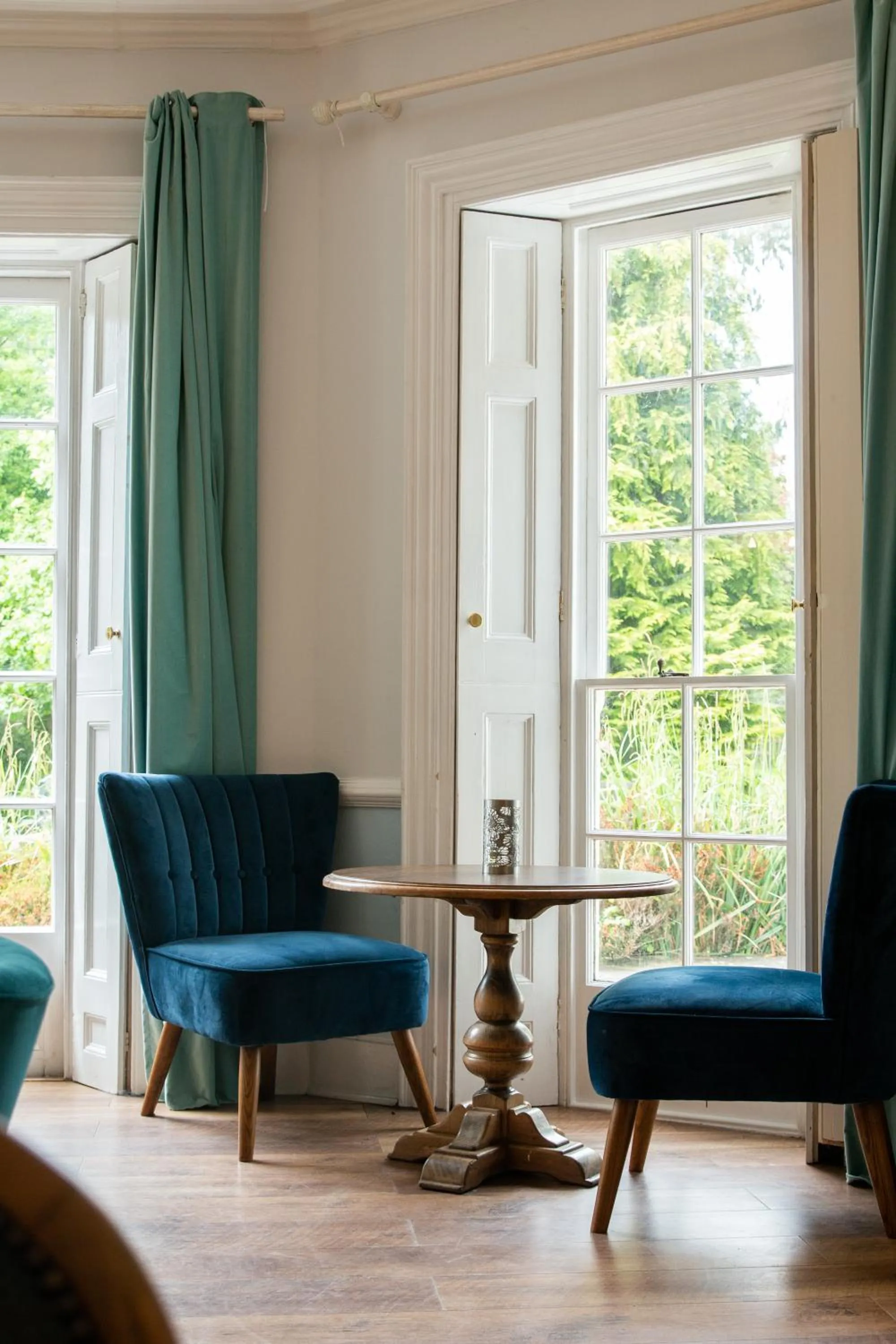 Woodlands Lodge Hotel