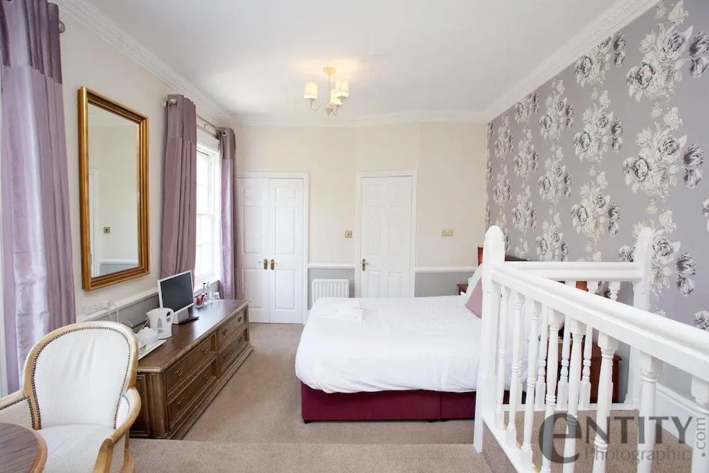 Bed in Woodlands Lodge Hotel