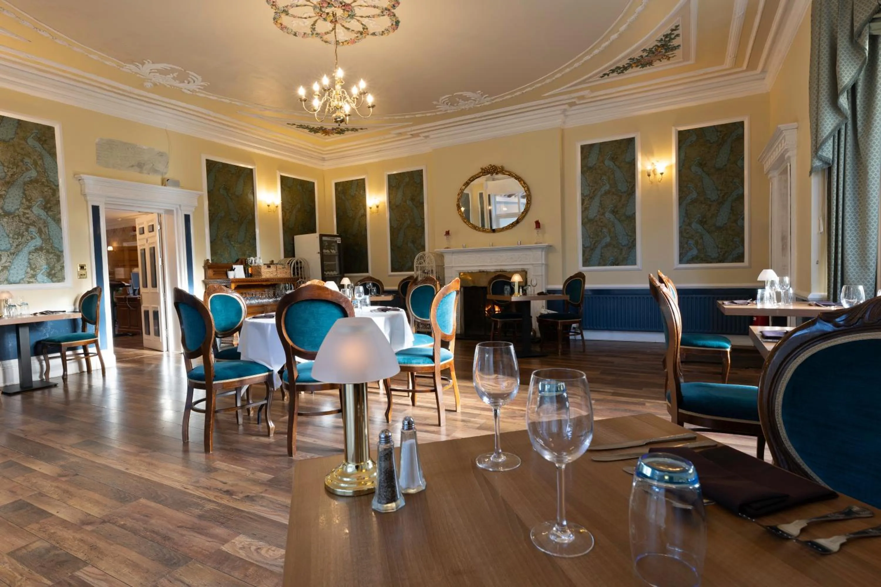 Woodlands Lodge Hotel