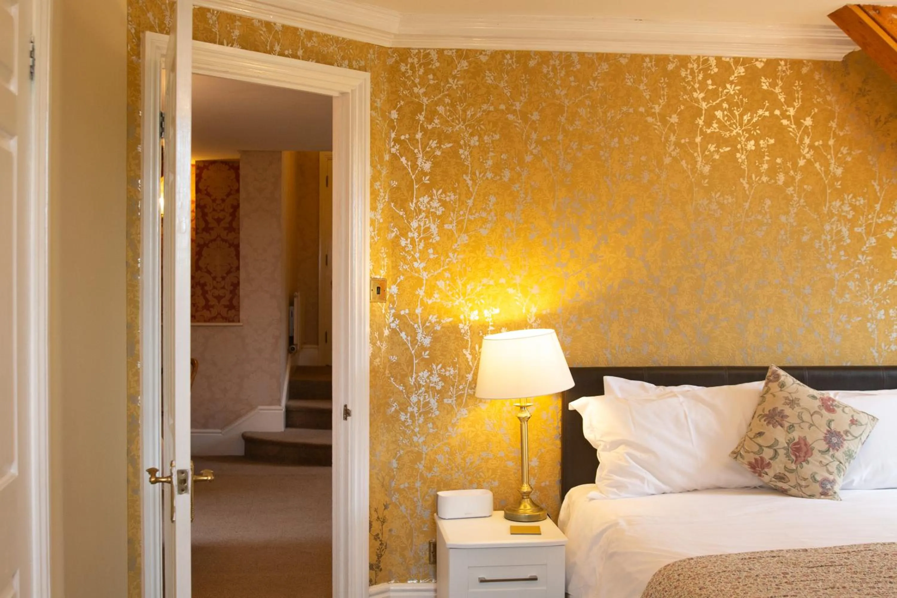 Bed in Woodlands Lodge Hotel