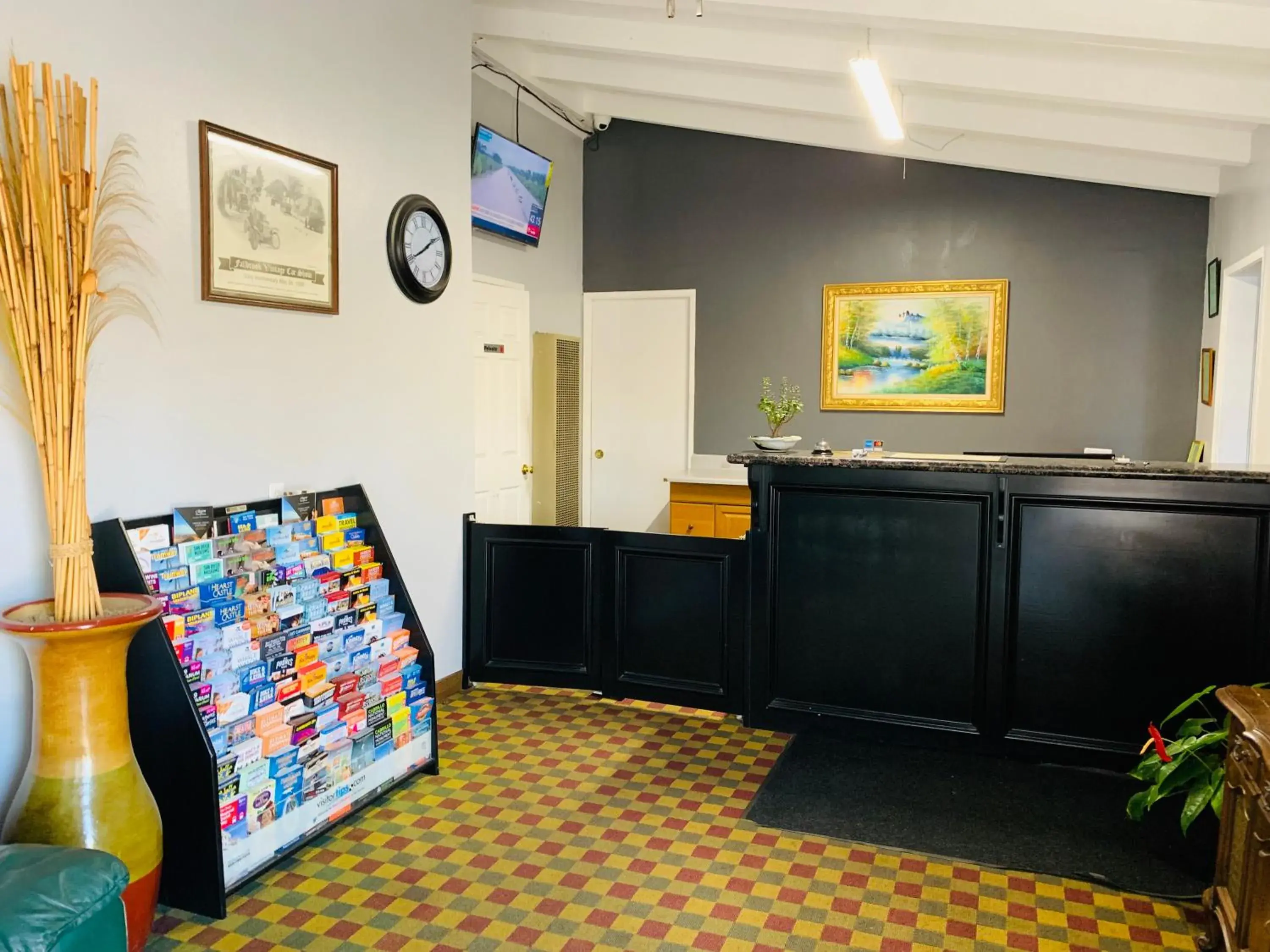 Lobby or reception in Fallbrook Country Inn Lobby or reception in Fallbrook Country Inn