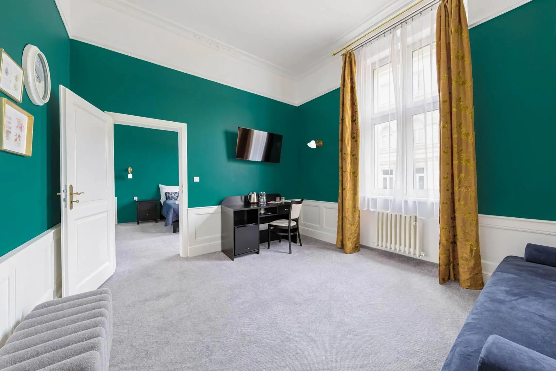 TV and multimedia in Hotel Praga 1885 by Wagnerstays