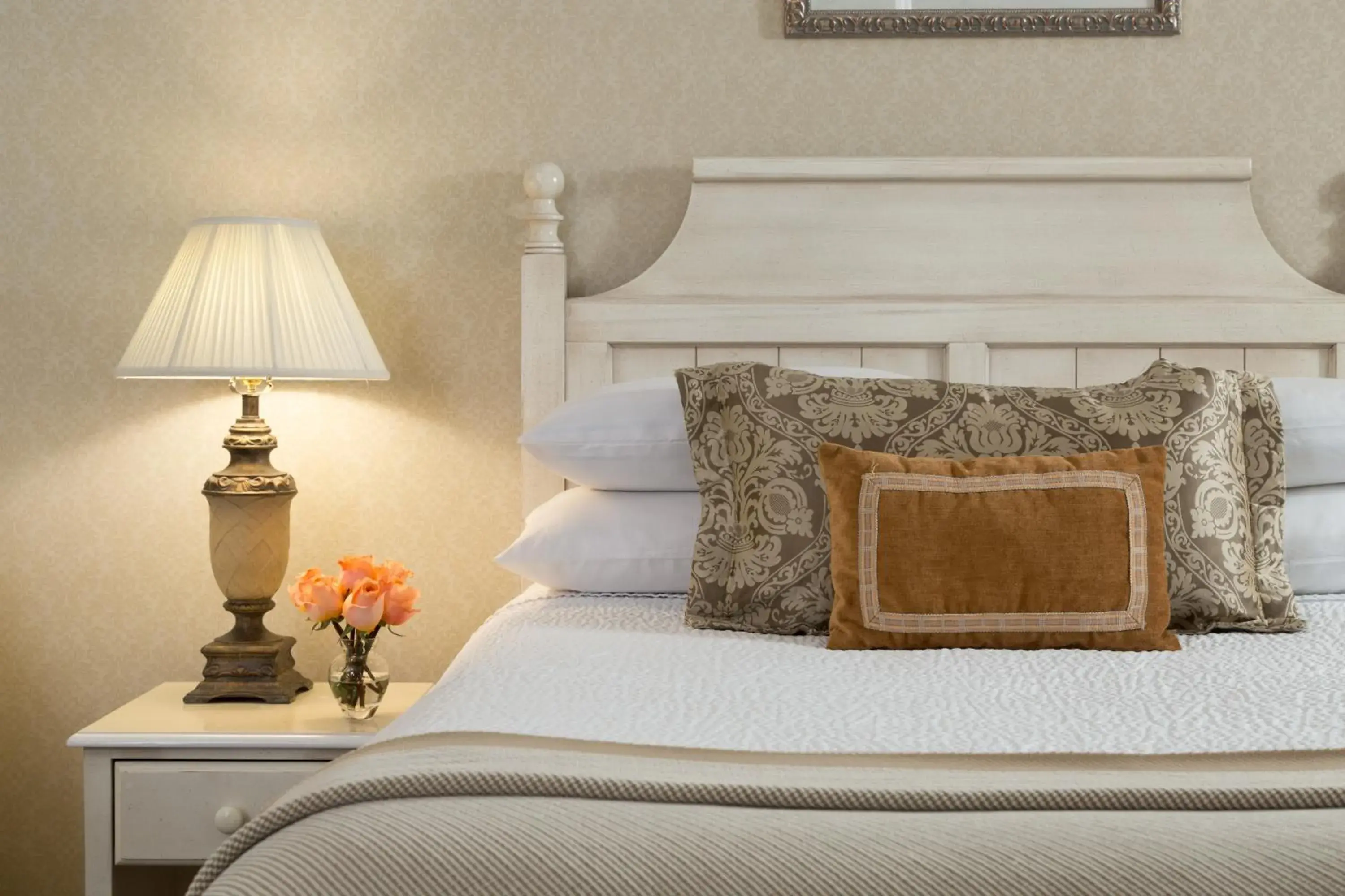 Bed in Linden Row Inn Bed in Linden Row Inn