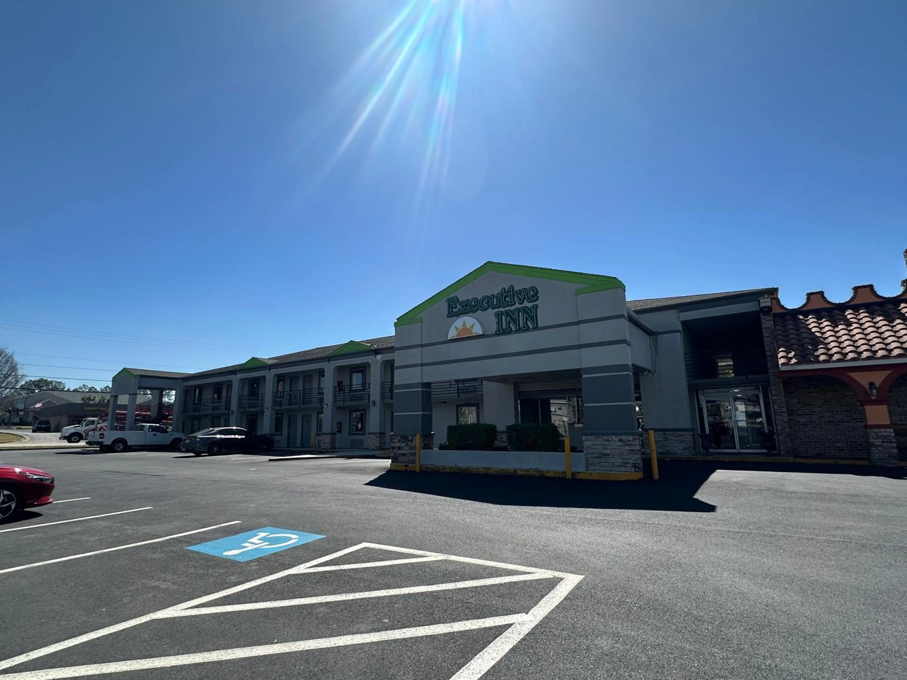 Parking in Executive Inn Locust Grove by Capital O