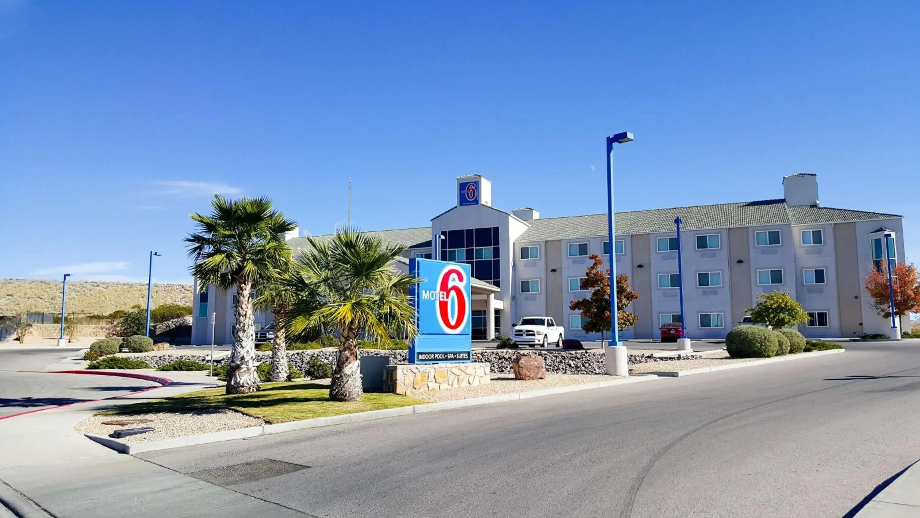 Property building in Motel 6-Las Cruces, NM - Telshor Property building in Motel 6-Las Cruces, NM - Telshor