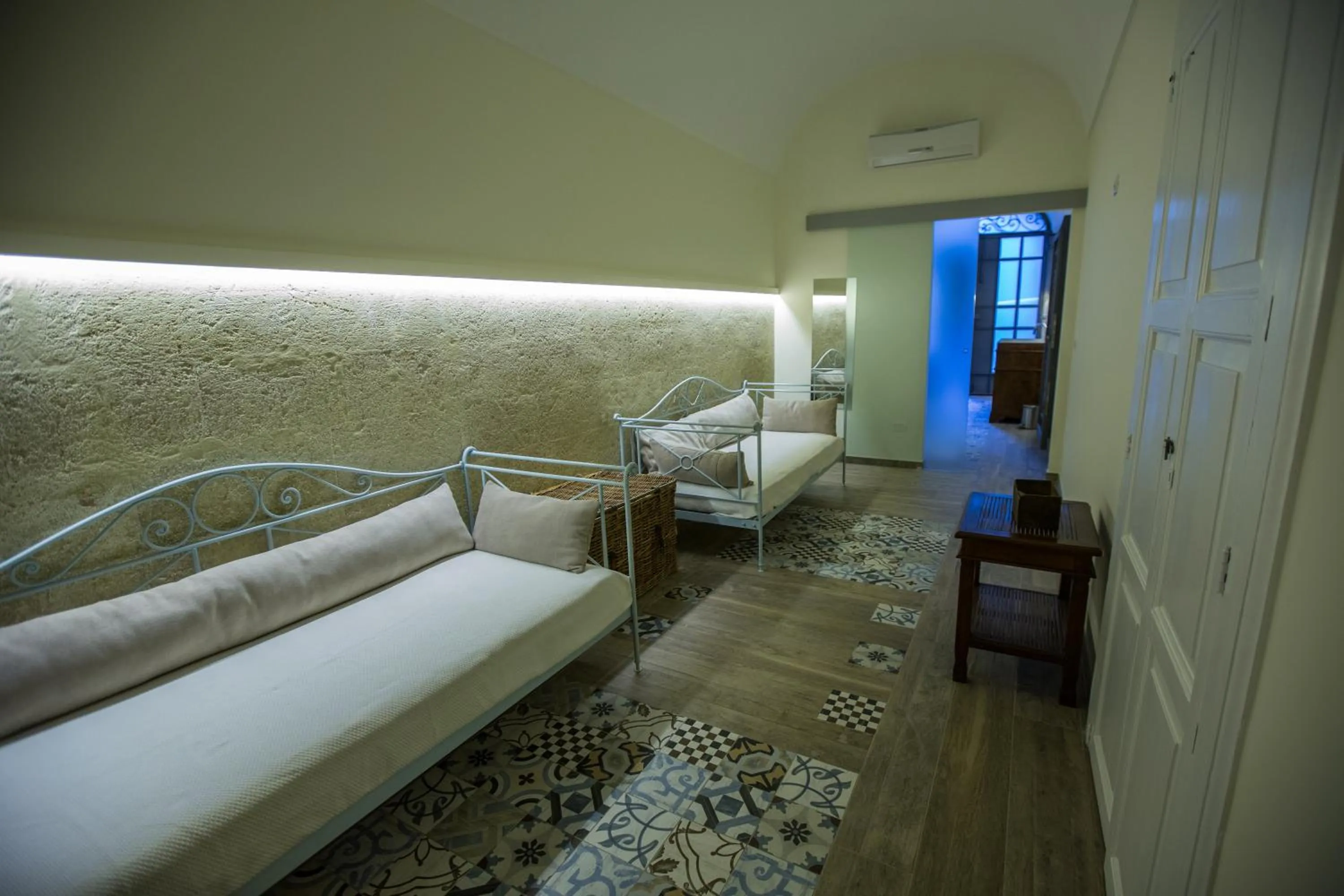 Bedroom, Bed in Giardini 82 B&B