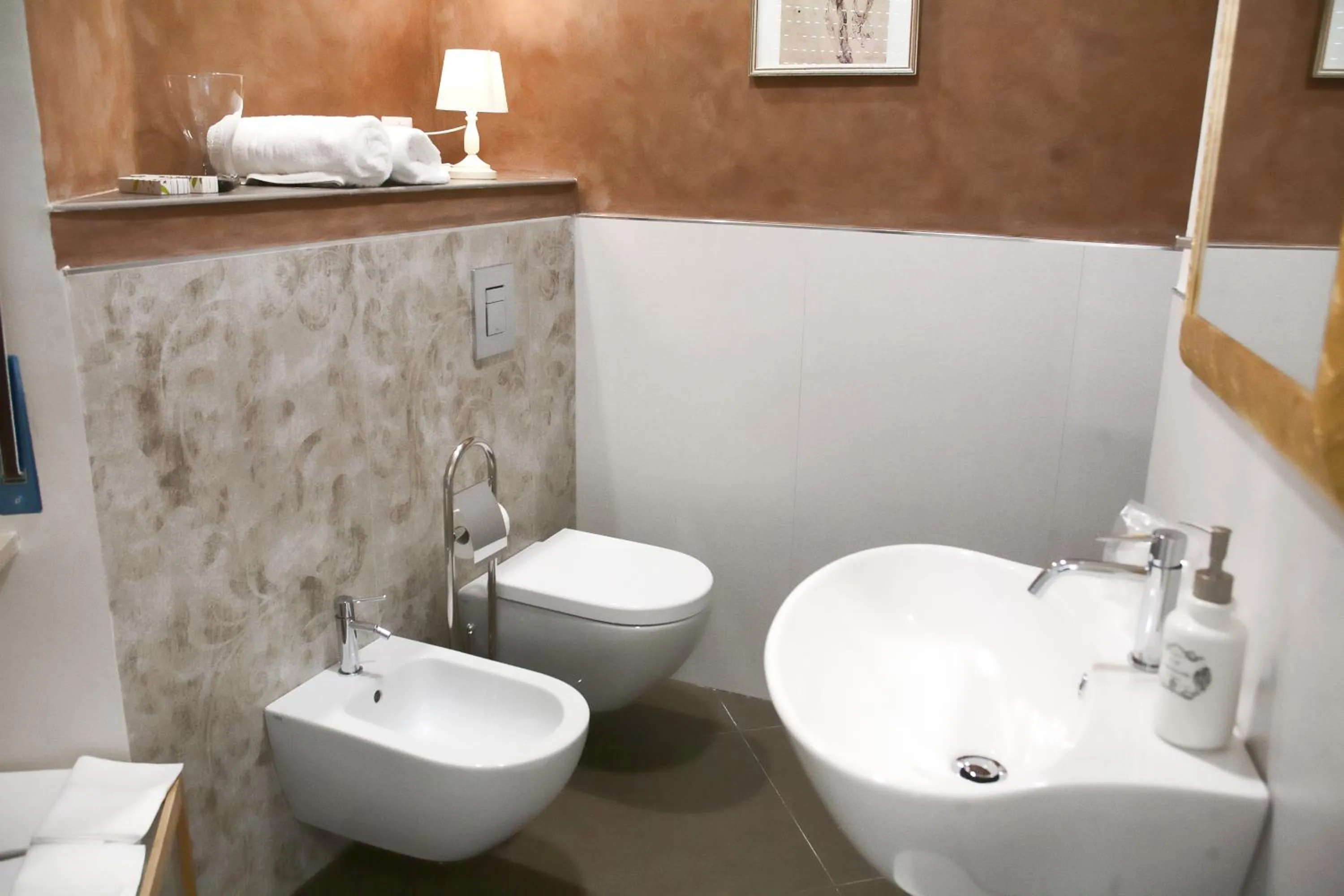 Bathroom in B&B Regina ELENA