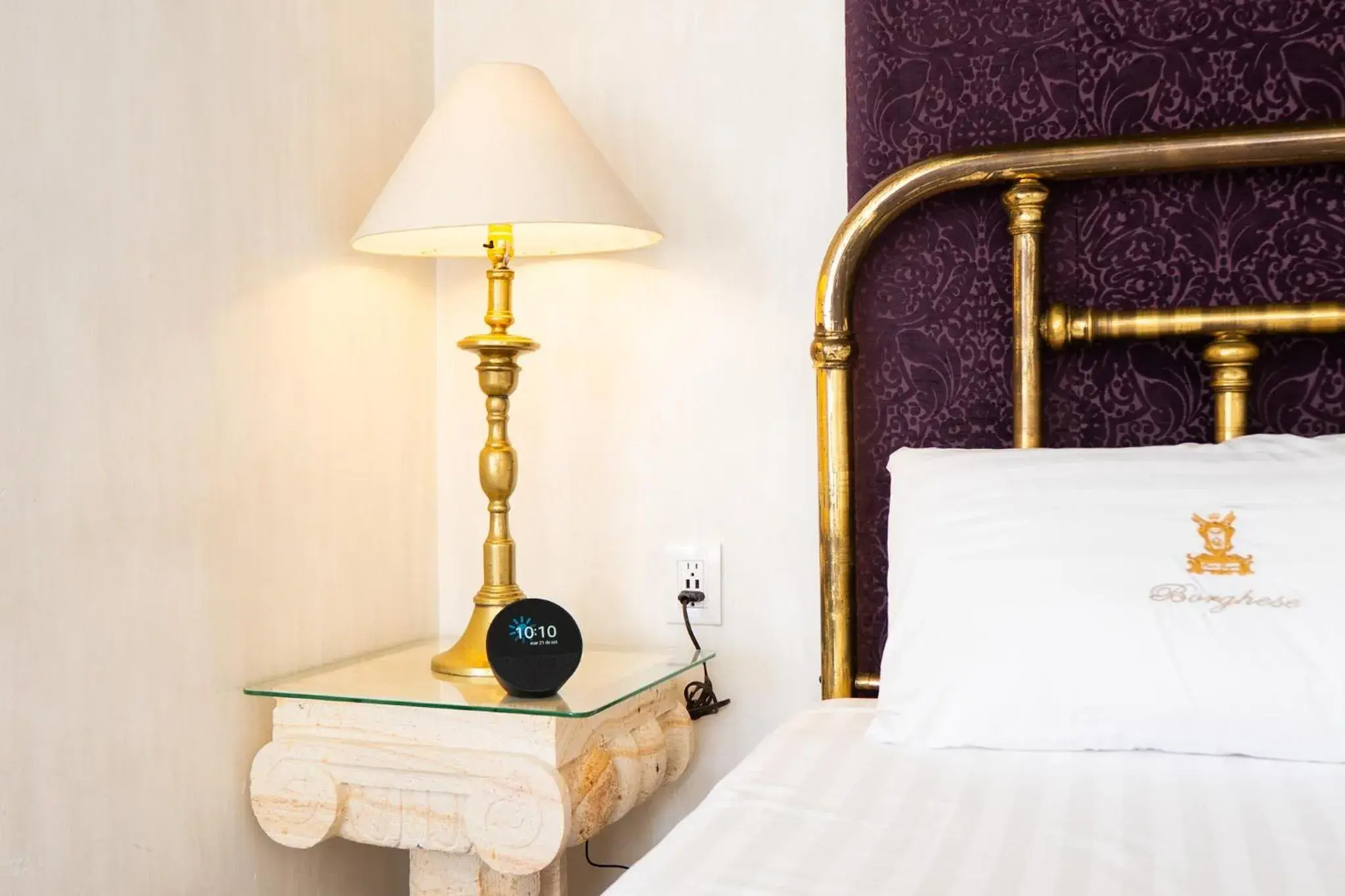 Bed in Ébano by PB Bed in Ébano by PB