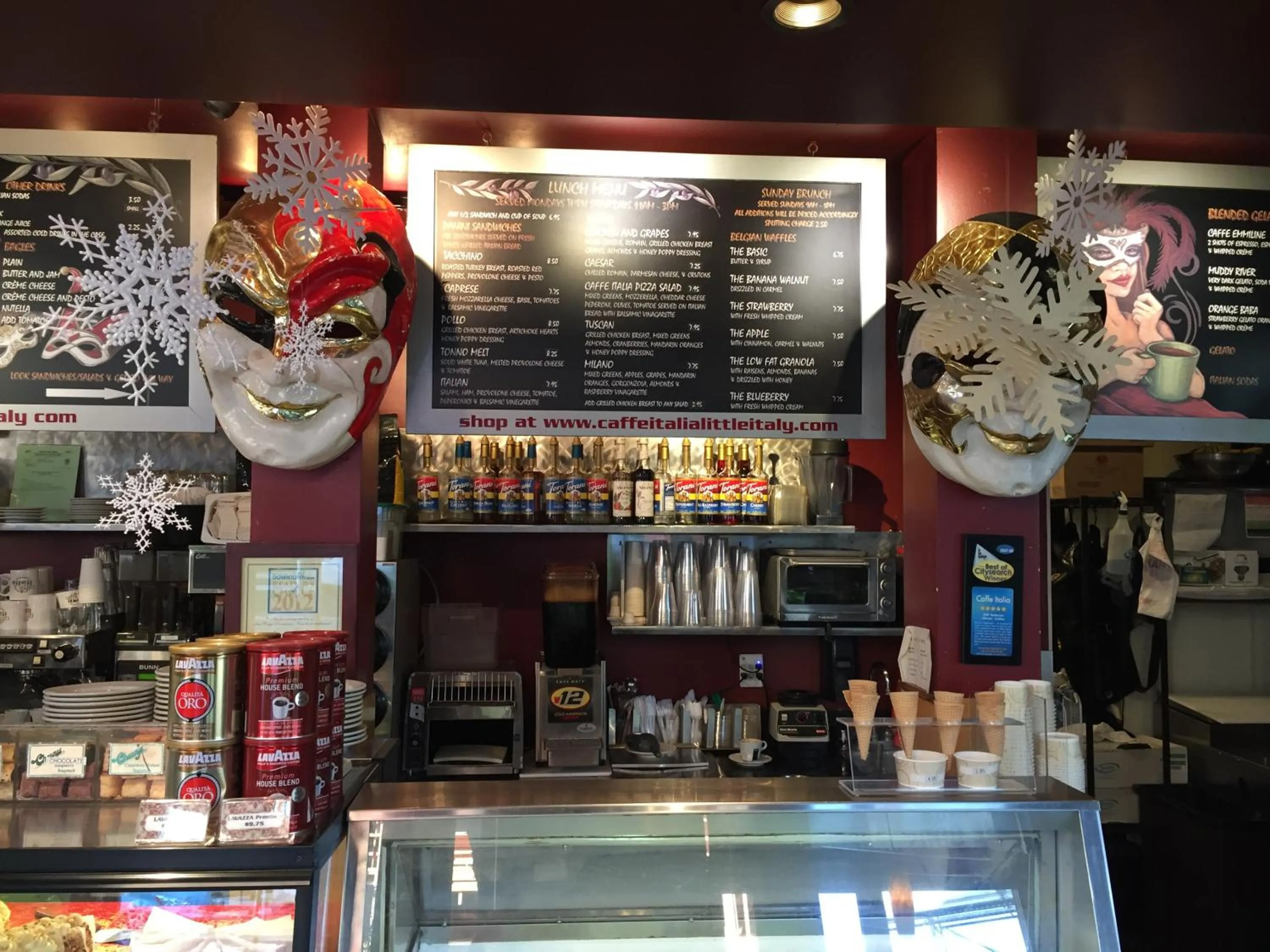 Restaurant/places to eat in La Pensione Hotel