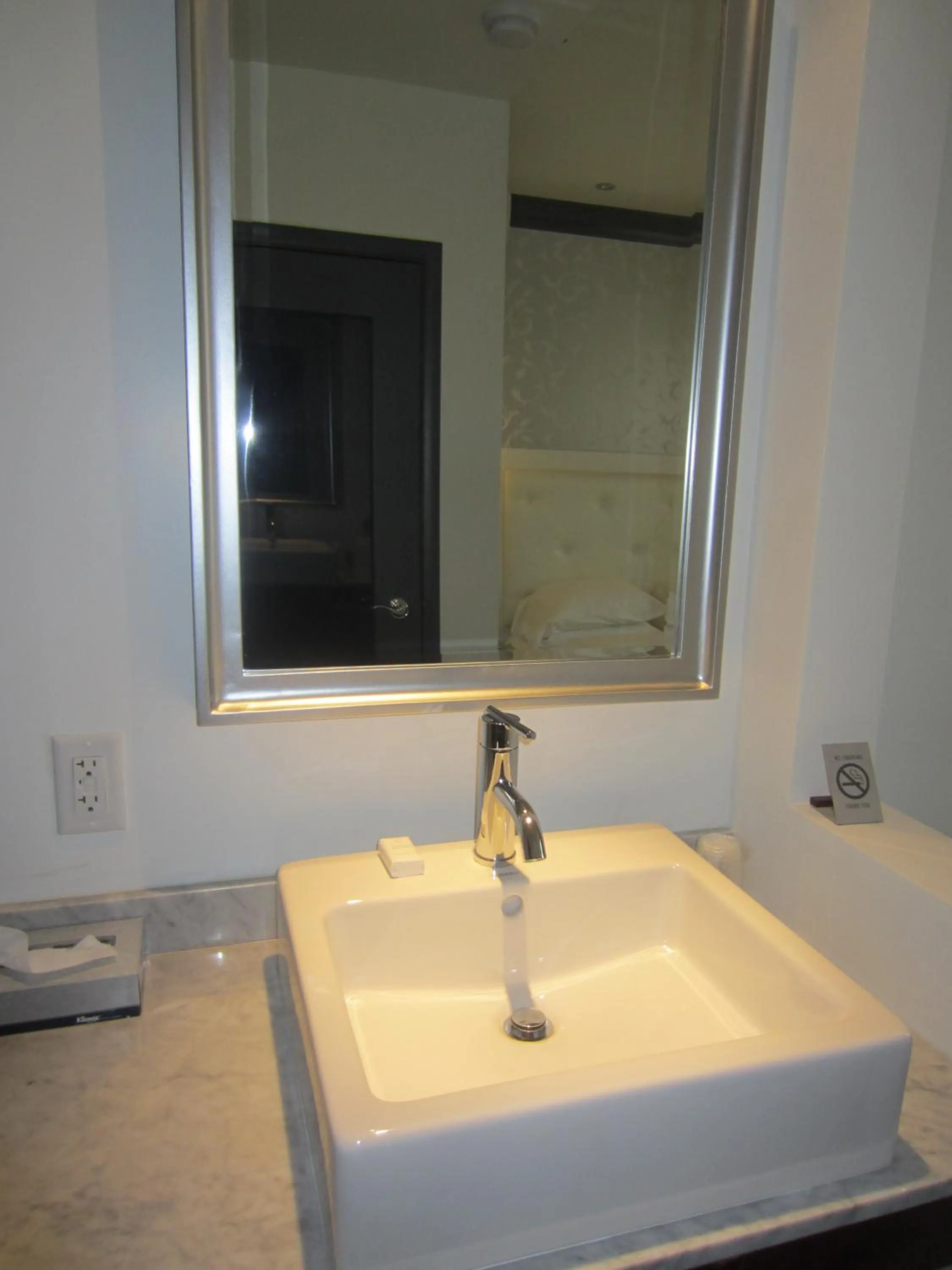 Bathroom in La Pensione Hotel