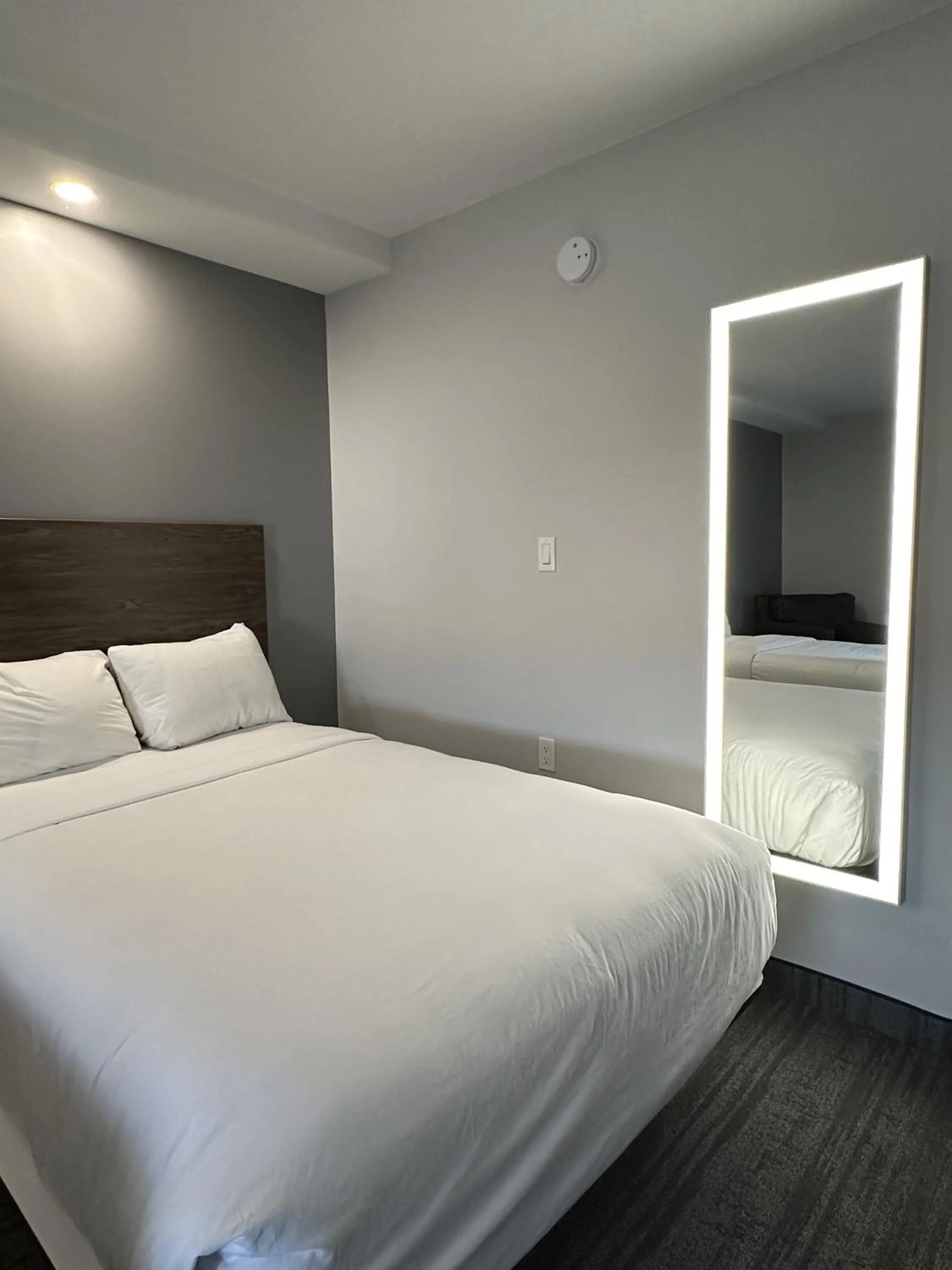 Bed in Travelodge by Wyndham Regina