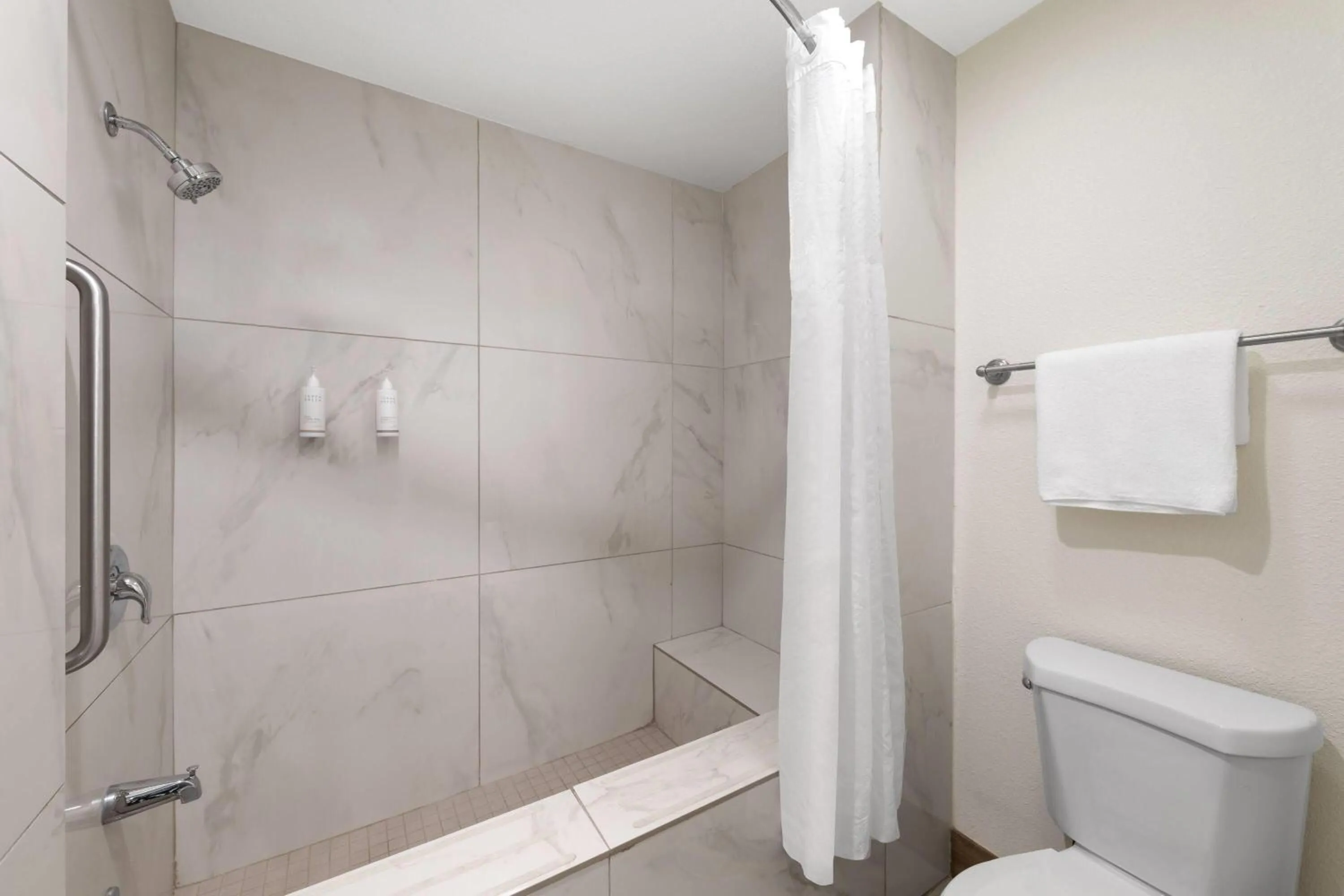 Bathroom in Travelodge Inn & Suites by Wyndham Anaheim on Disneyland Dr