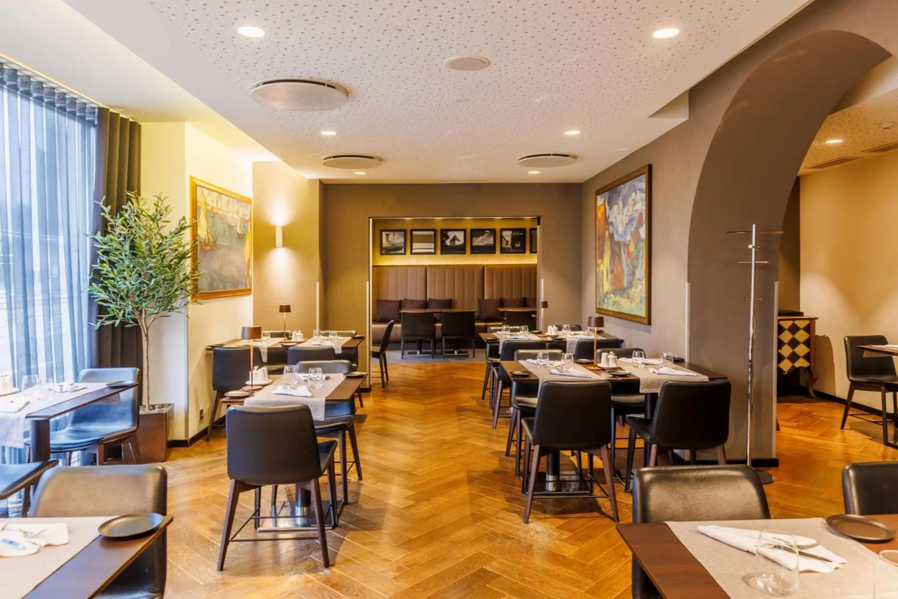 Restaurant/places to eat in Palace Hotel Tallinn, a member of Radisson Individuals Restaurant/places to eat in Palace Hotel Tallinn, a member of Radisson Individuals