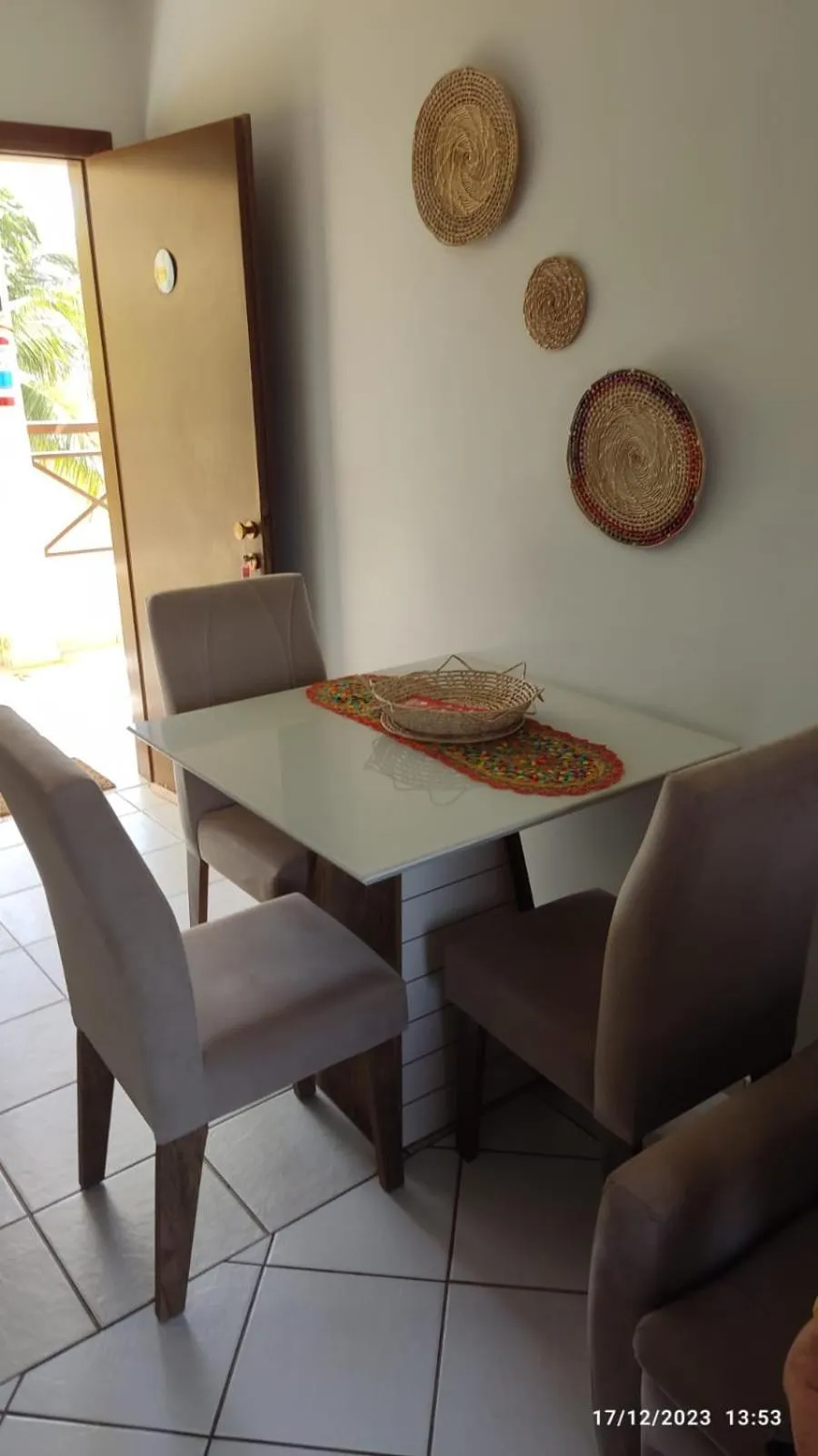 CONDOMÍNIO VILA DO MAR aptos 201C e 211B