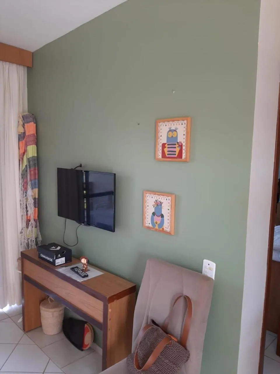 CONDOMÍNIO VILA DO MAR aptos 201C e 211B