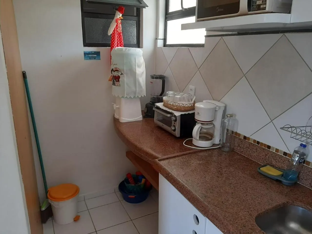 CONDOMÍNIO VILA DO MAR aptos 201C e 211B