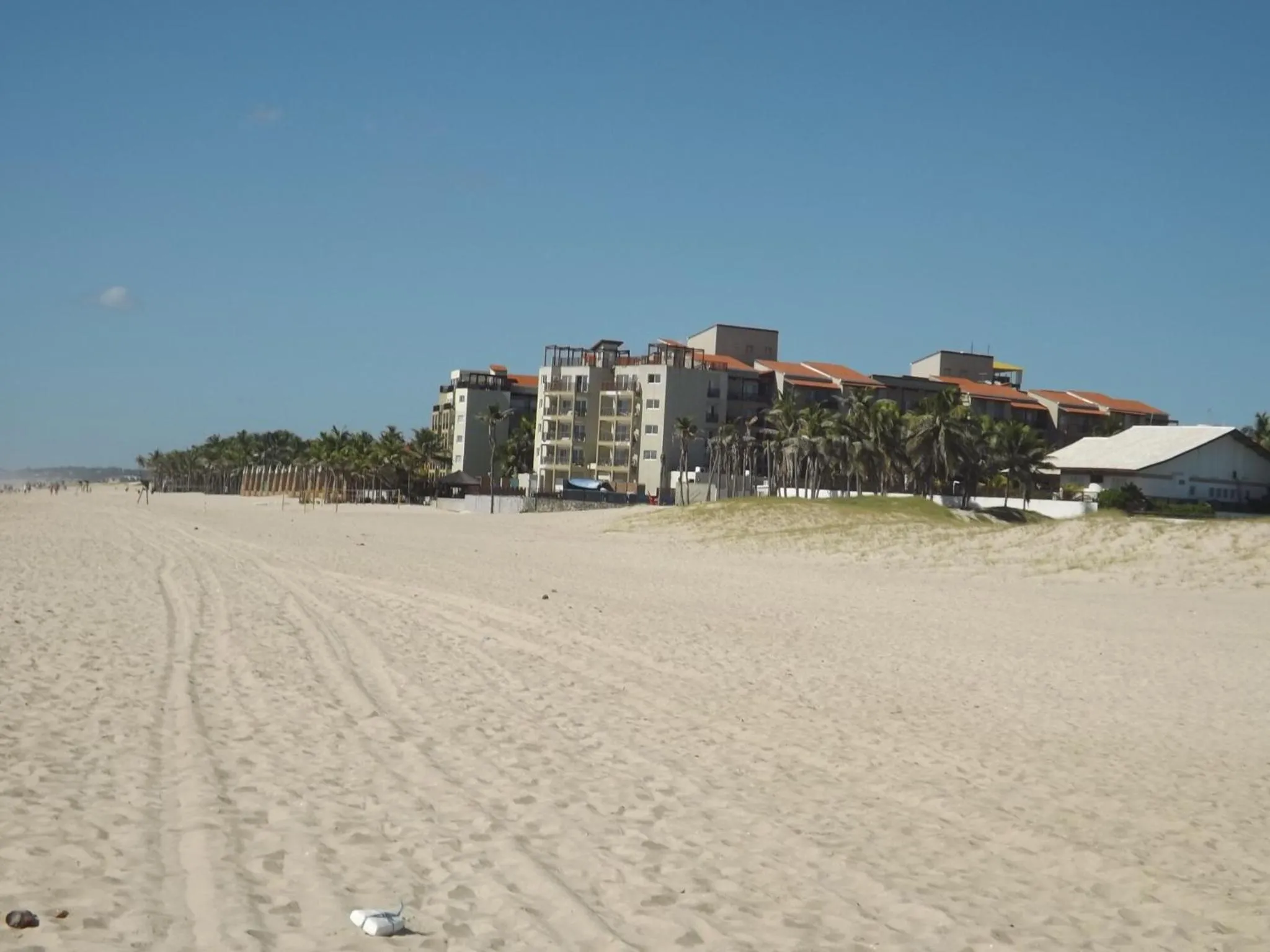 Property building in CONDOMÍNIO VILA DO MAR aptos 201C e 211B