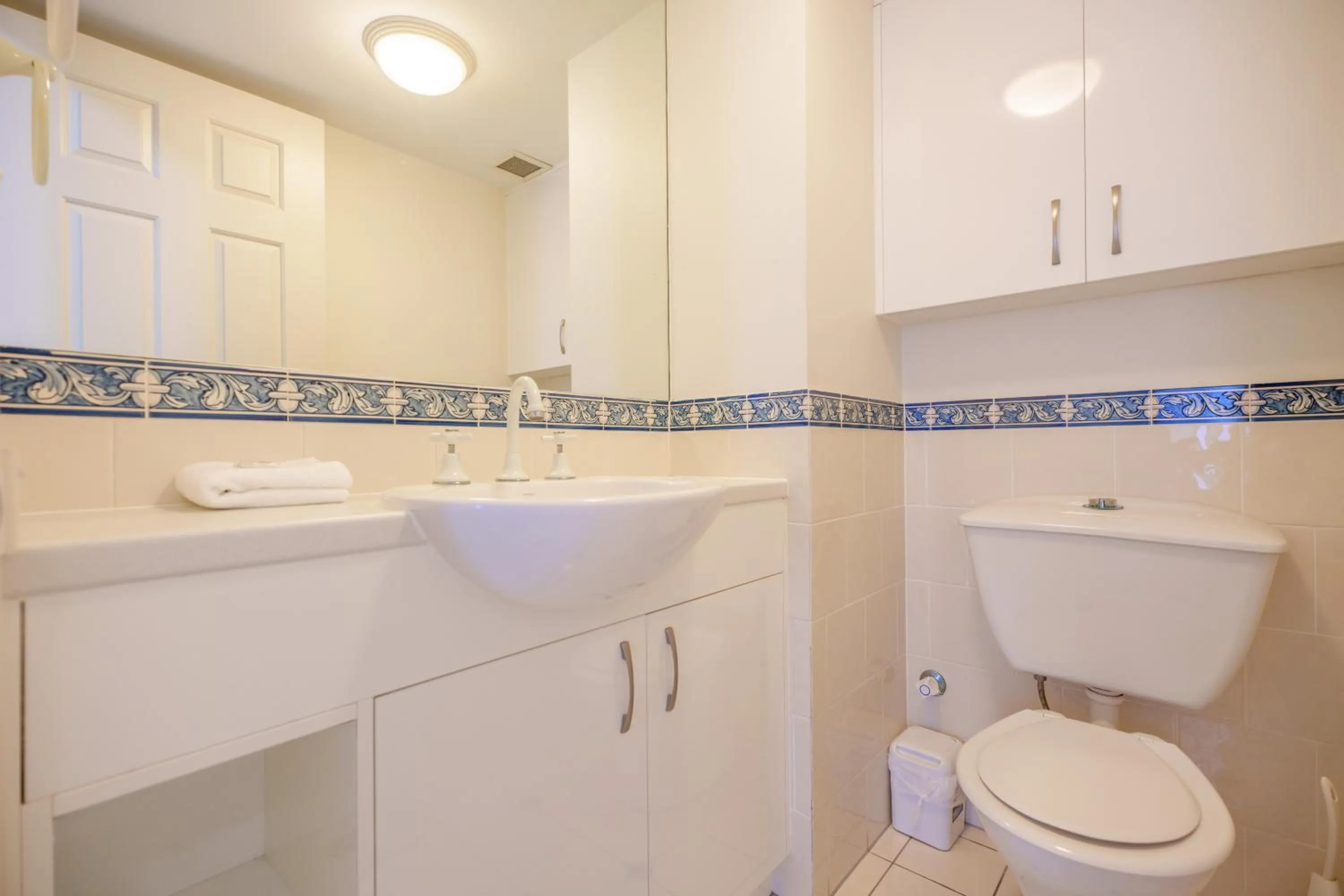 Toilet in La Grande Apartments