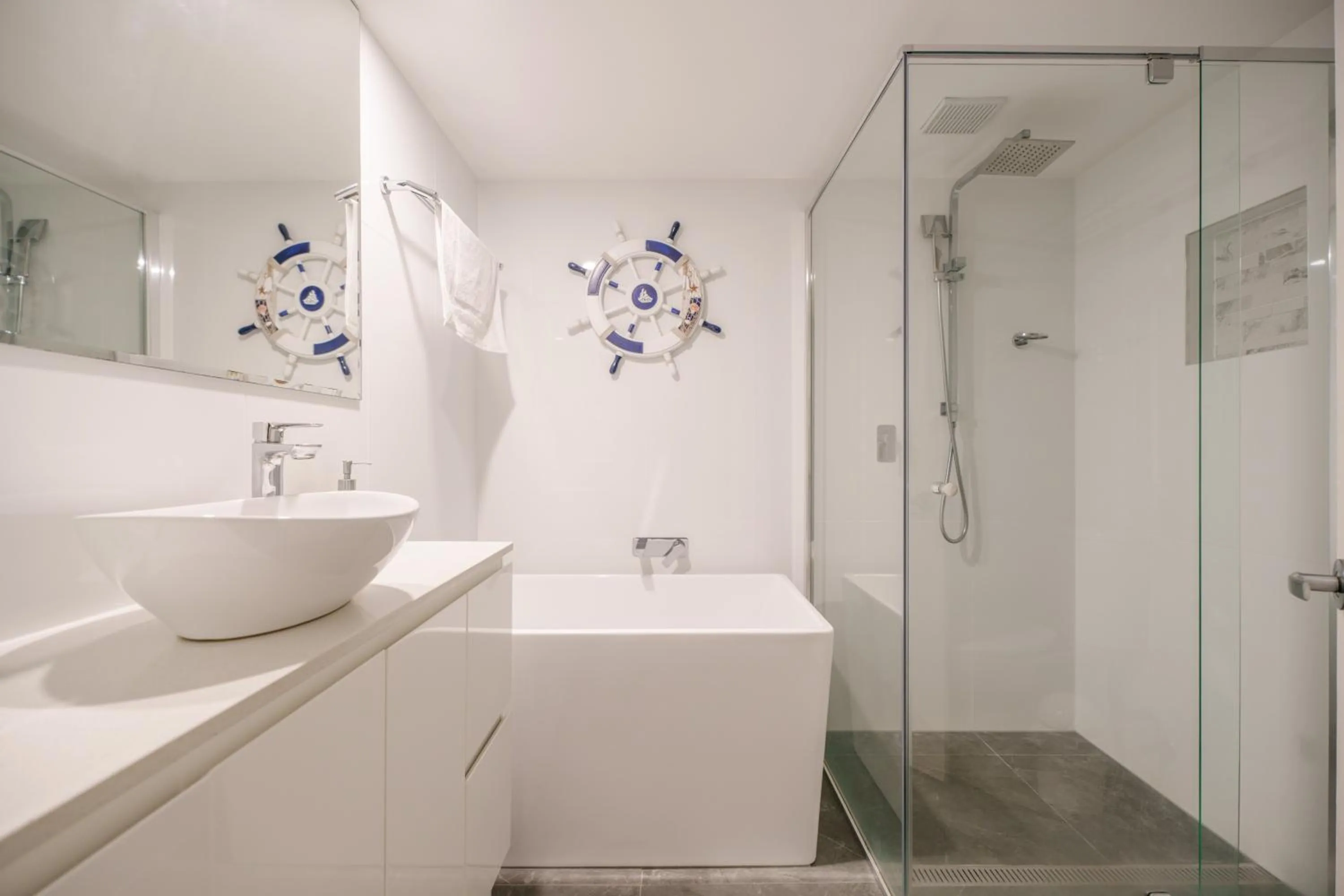 Bathroom in La Grande Apartments