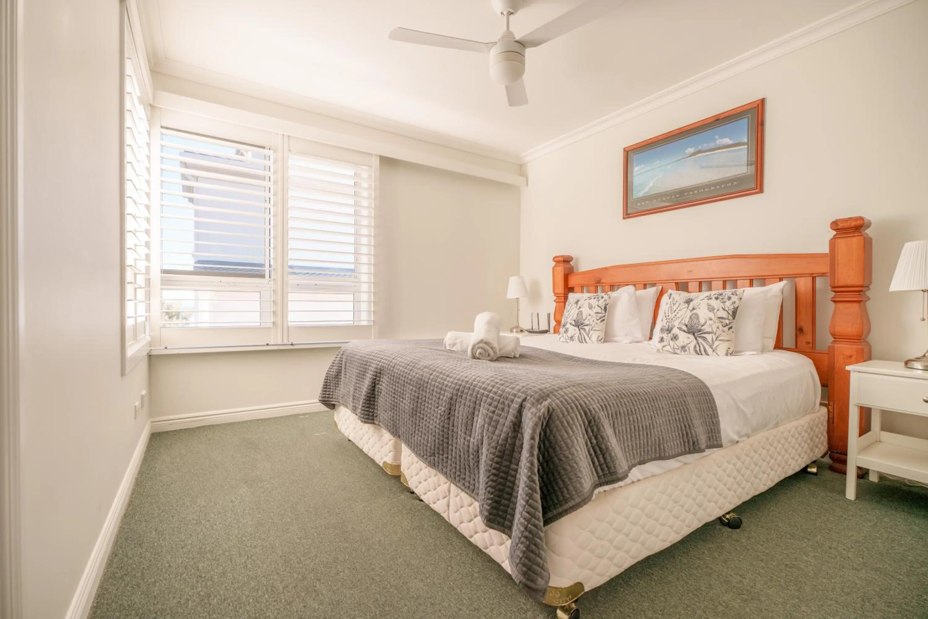 Bedroom, Bed in La Grande Apartments