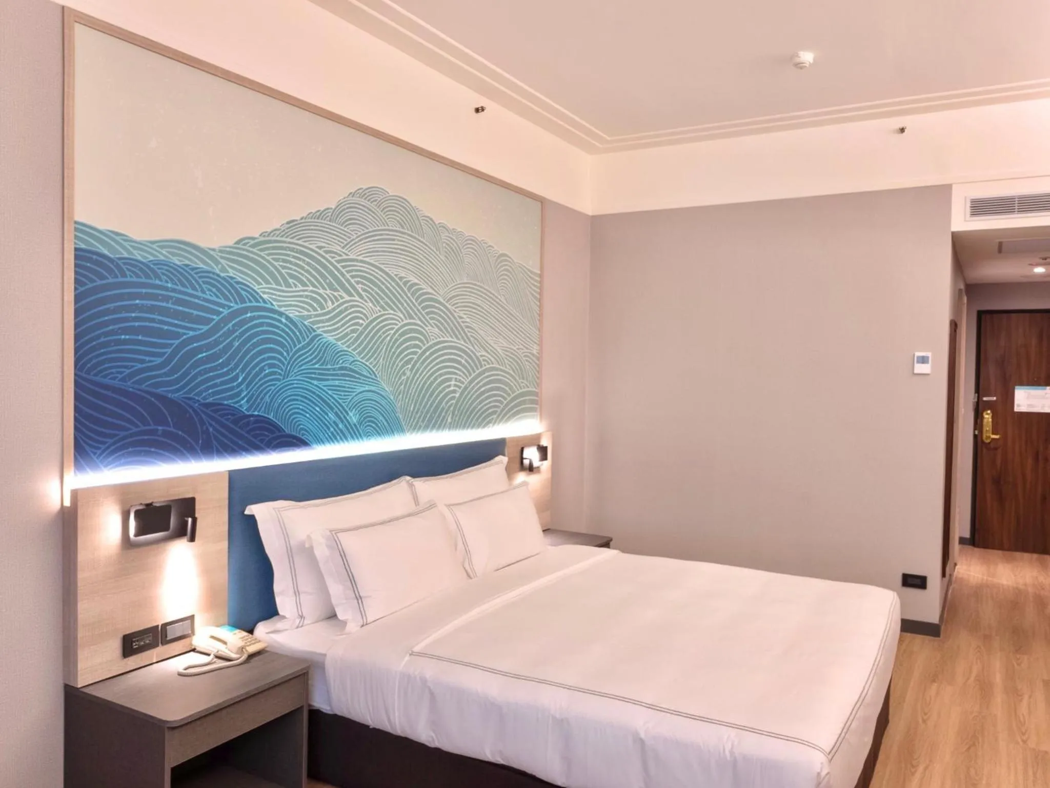 Bed in Fullon Poshtel Jhongli