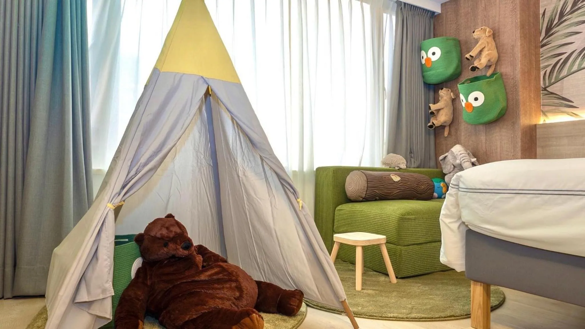 Photo of the whole room, Bed in Fullon Poshtel Jhongli