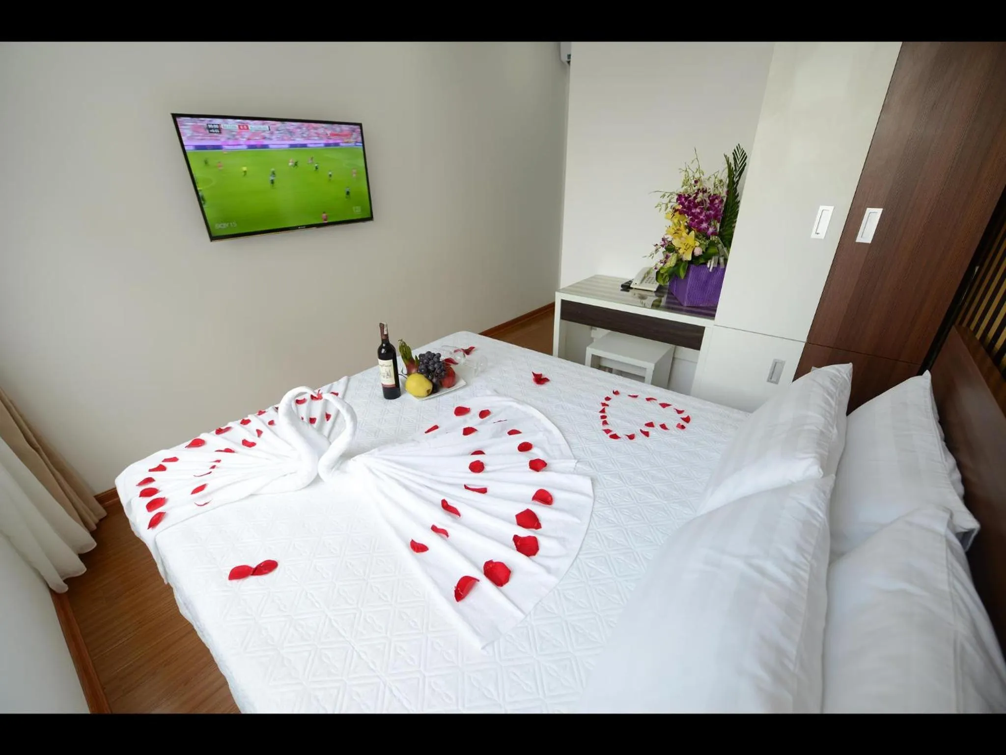 Bedroom, Bed in Hanoi Golden Hostel