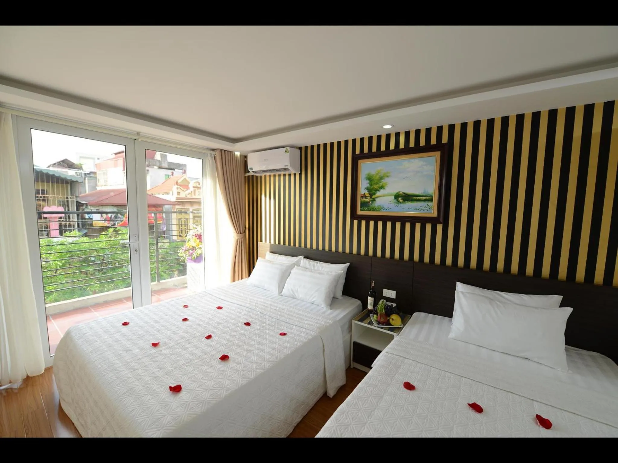 Bedroom, Bed in Hanoi Golden Hostel