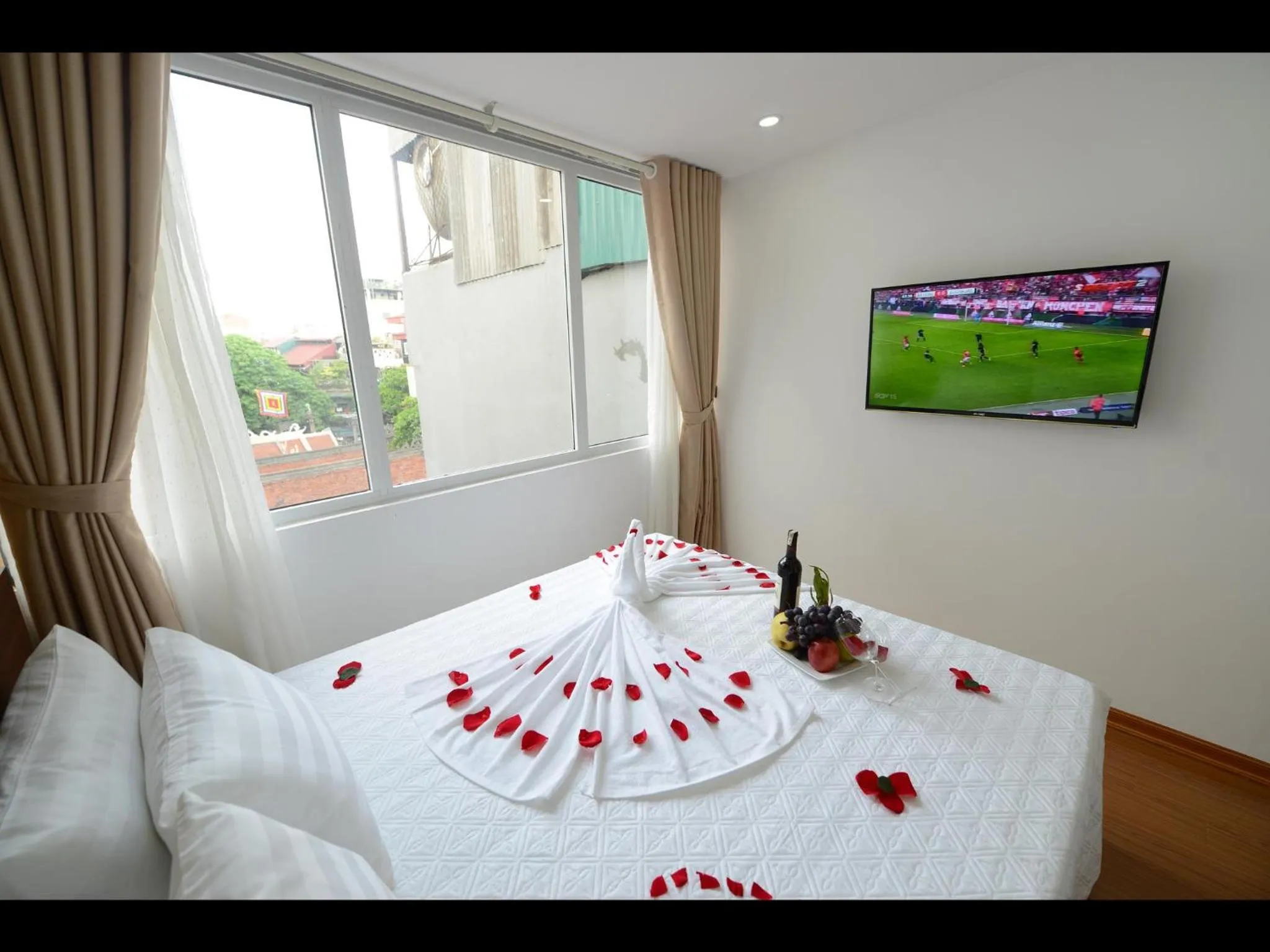 Bedroom, Bed in Hanoi Golden Hostel