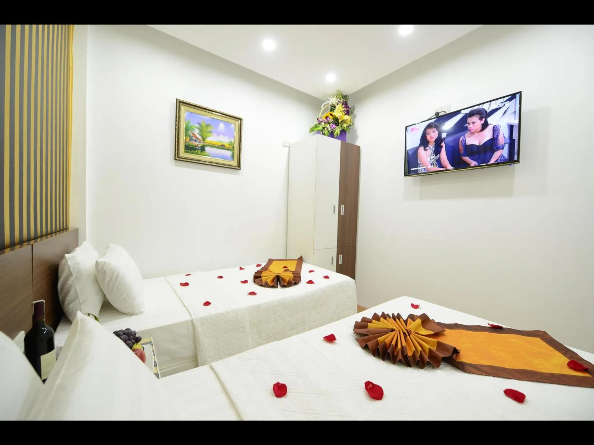 Bedroom, Bed in Hanoi Golden Hostel