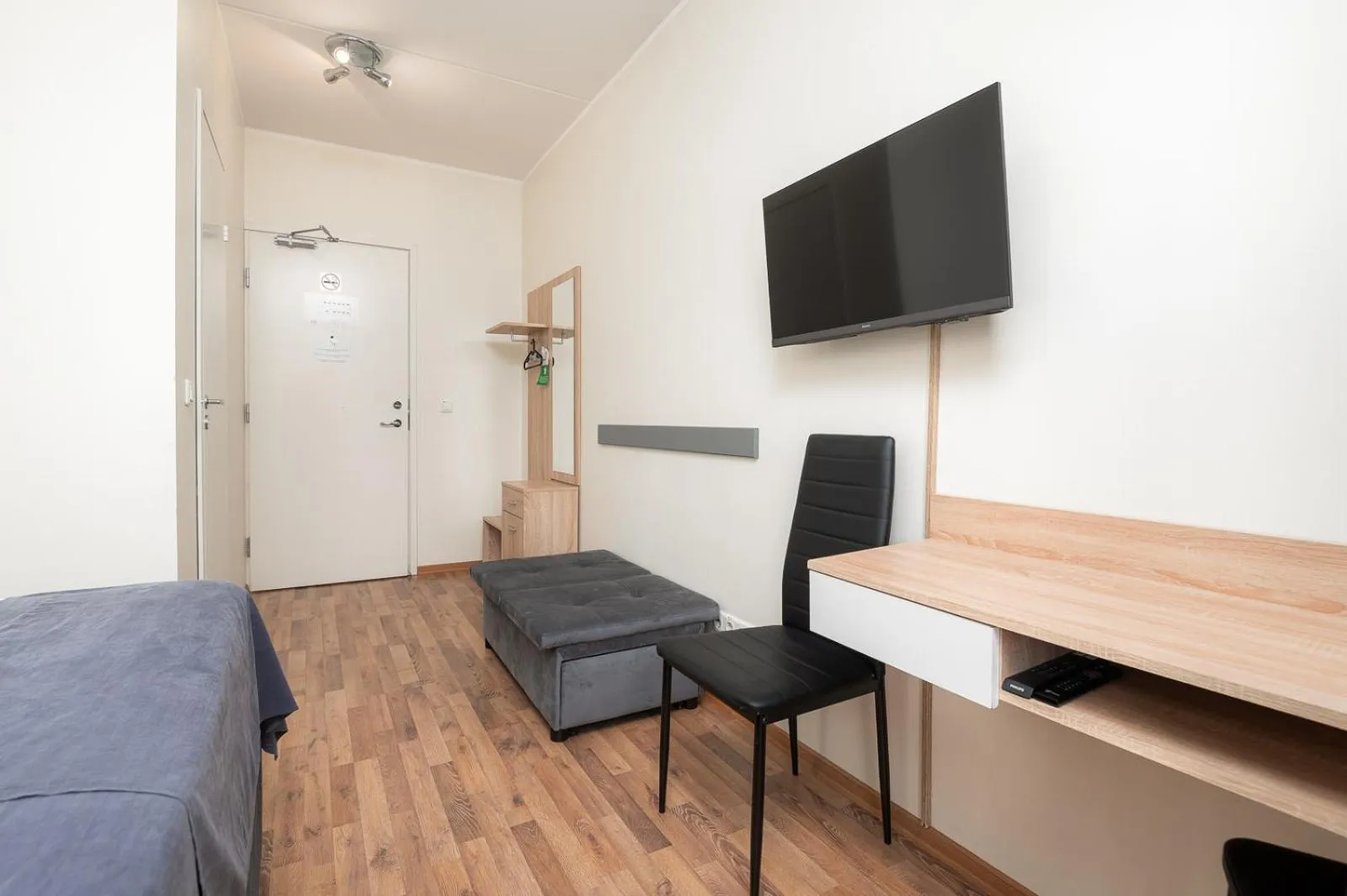 TV and multimedia in Hotel Tammsaare Full Automated Hotel