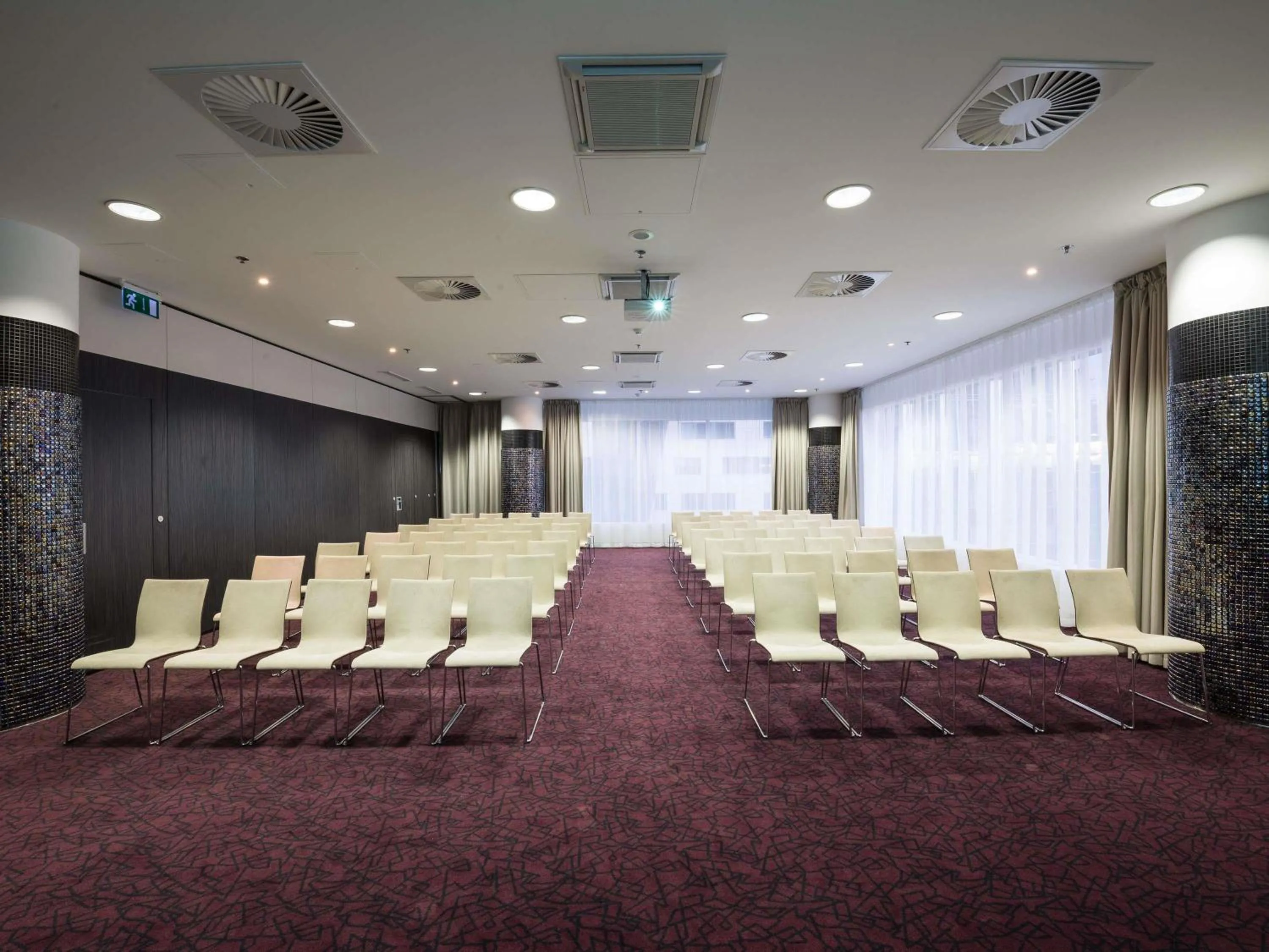 Meeting/conference room in Swissotel Tallinn