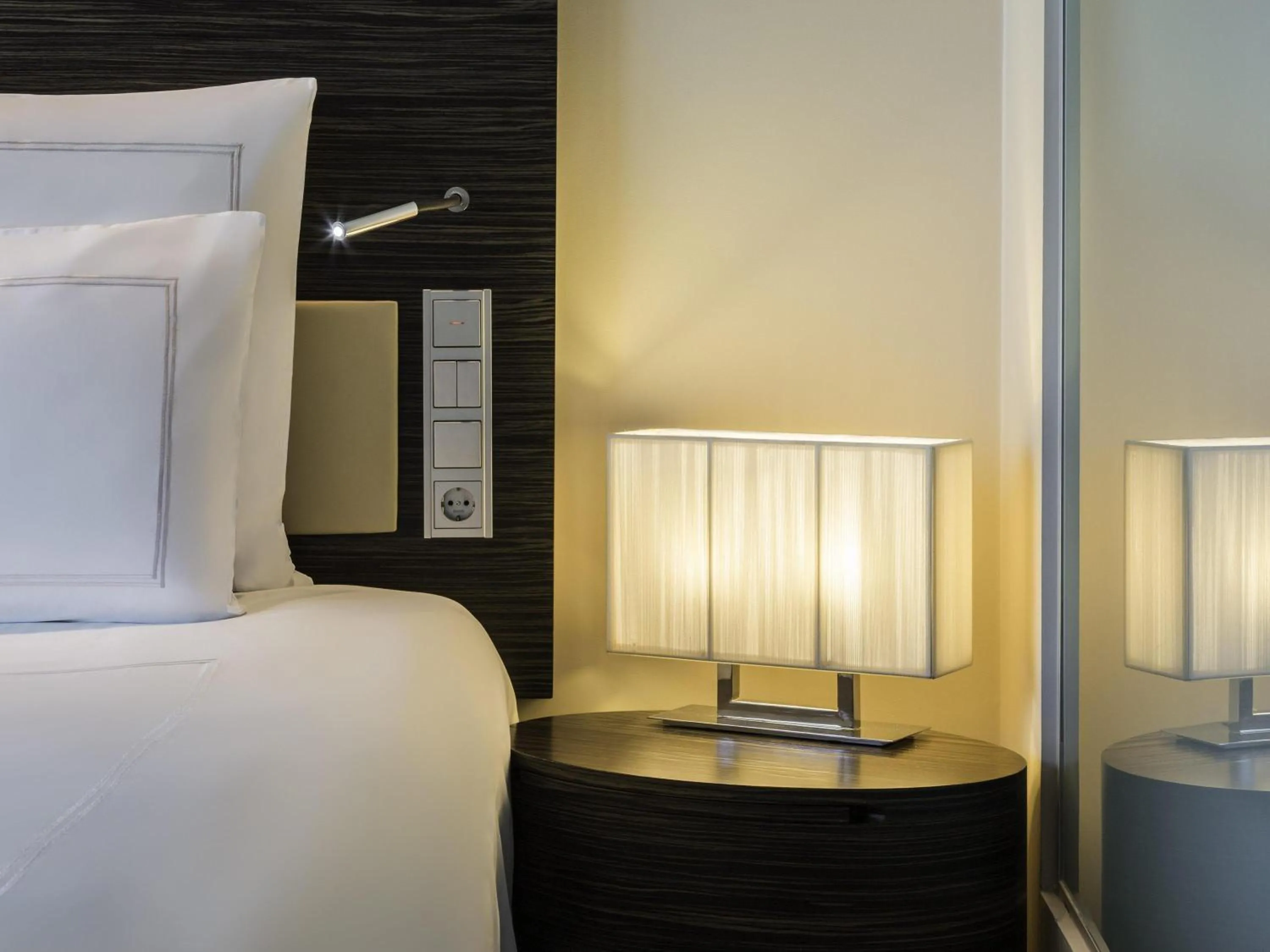 Bedroom, Bed in Swissotel Tallinn