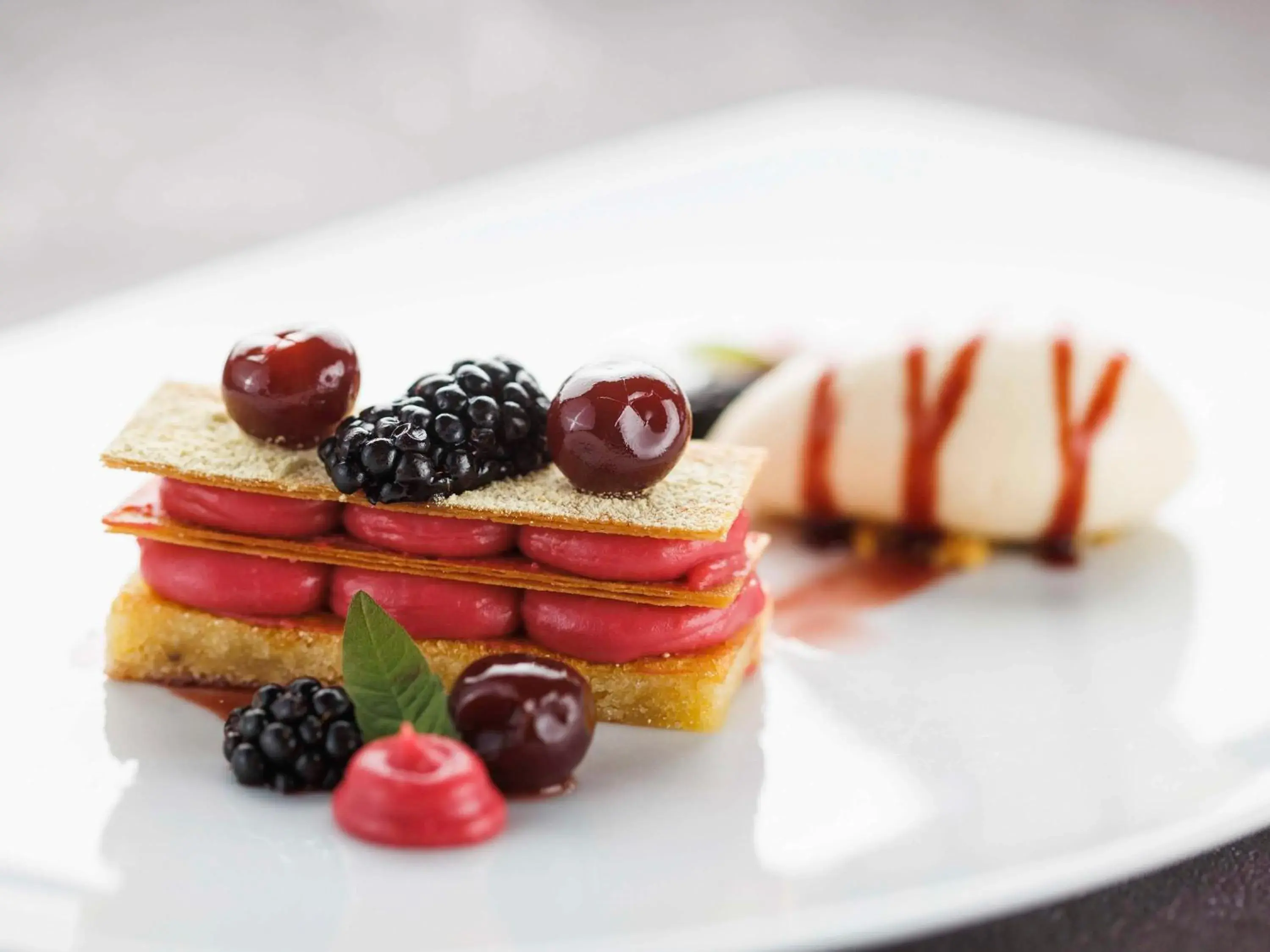 Restaurant/places to eat in Swissotel Tallinn Restaurant/places to eat in Swissotel Tallinn