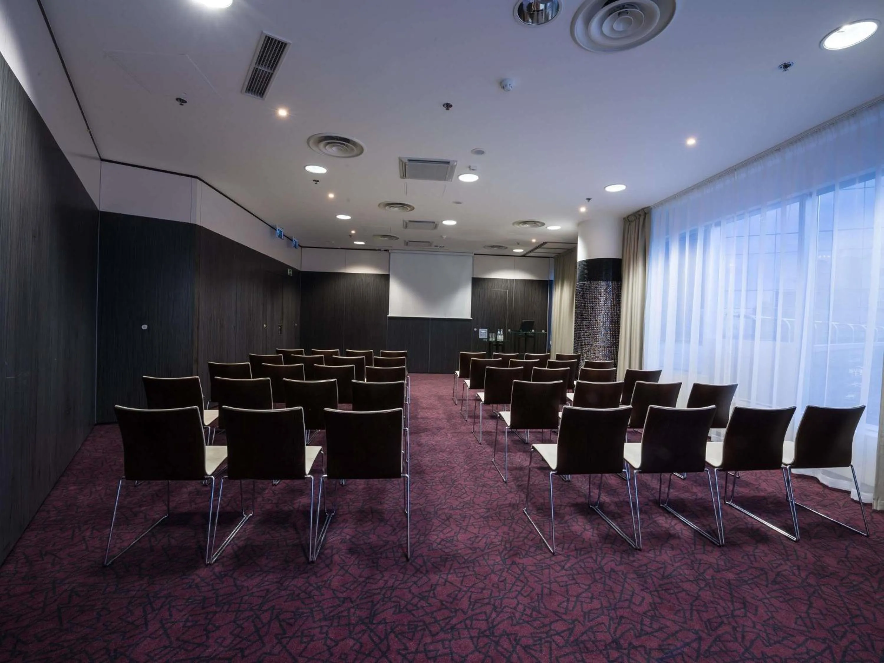 Meeting/conference room in Swissotel Tallinn