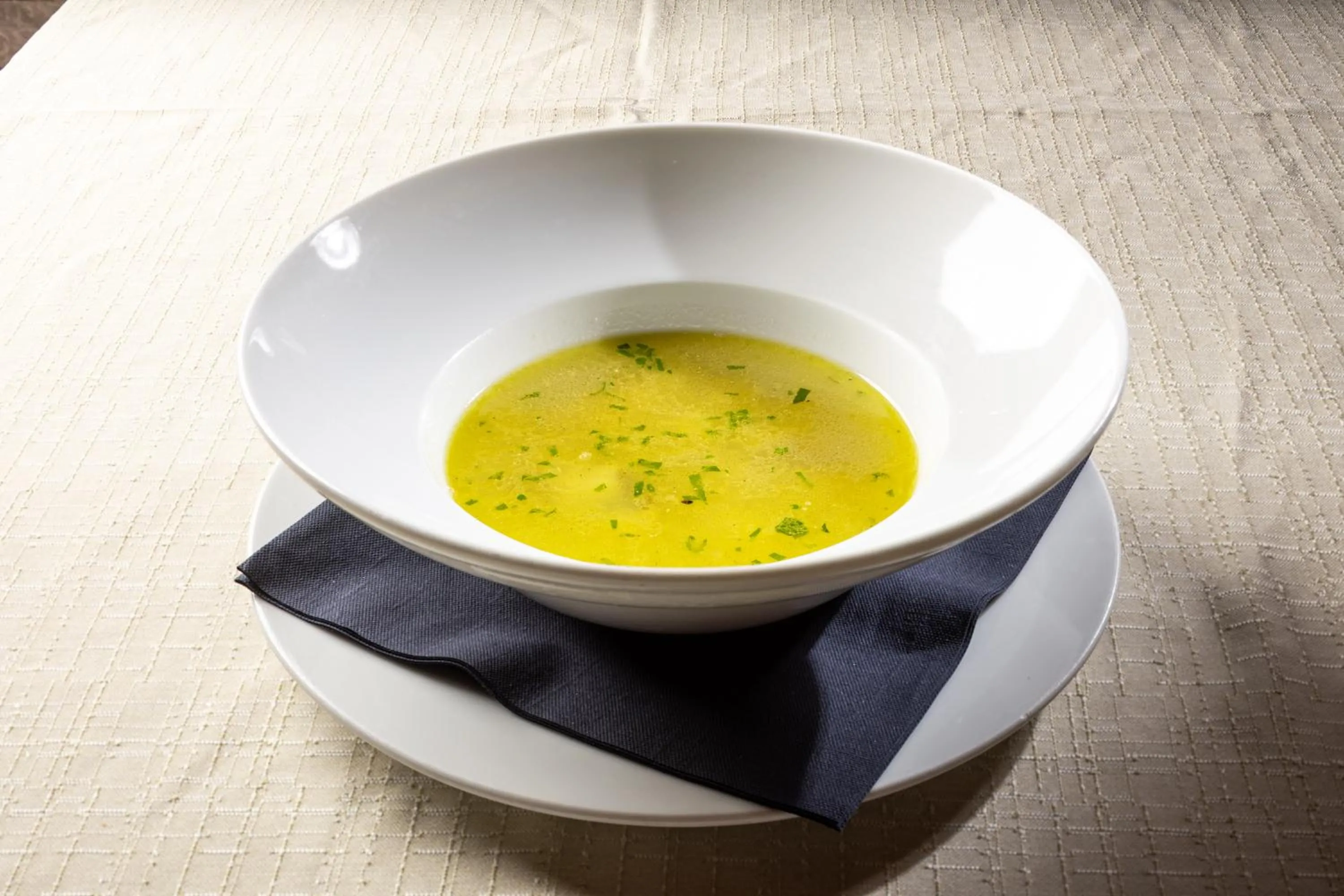 Restaurant/places to eat in Hotel Timun