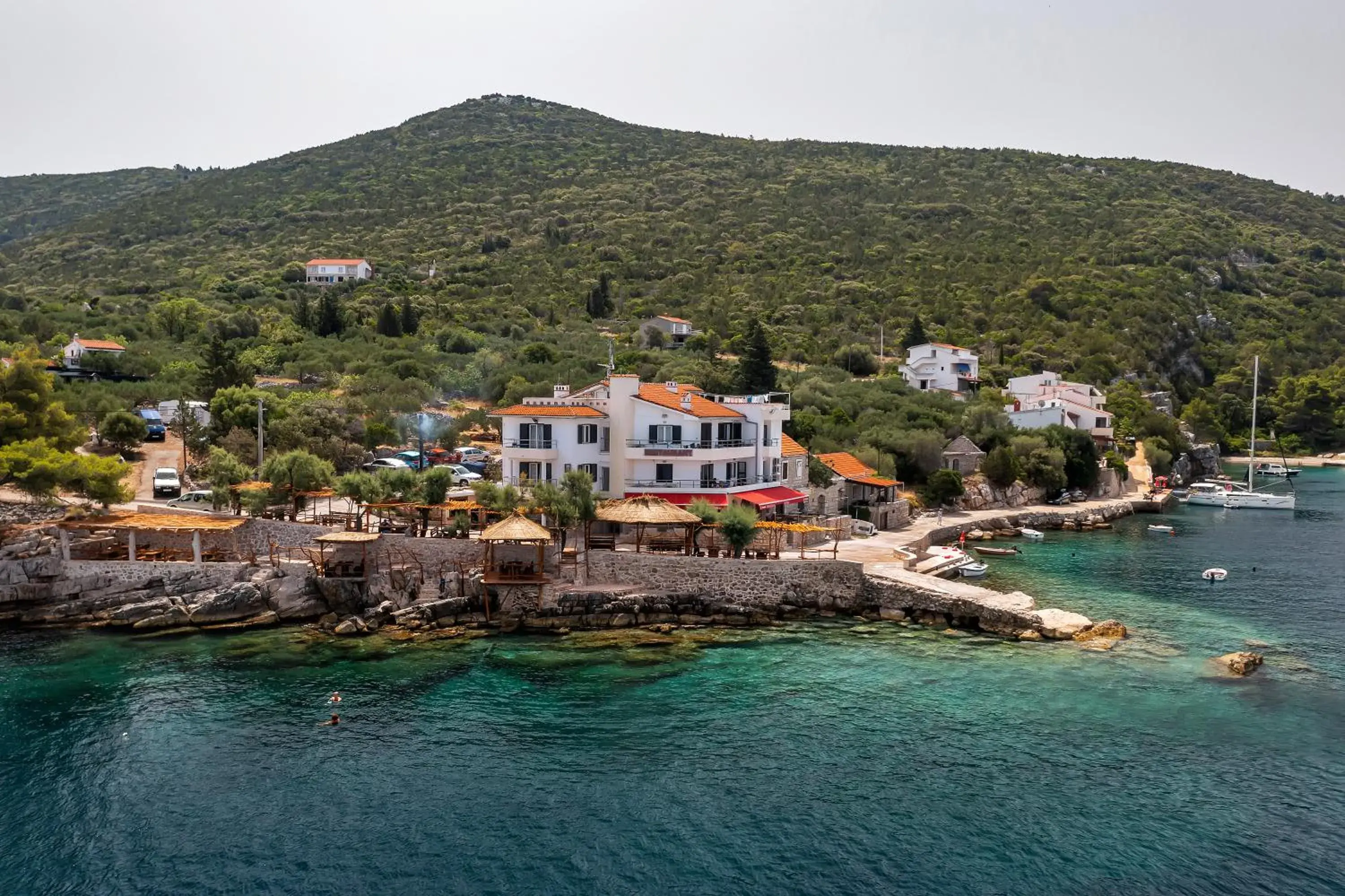 Restaurant/places to eat in Hotel Timun Restaurant/places to eat in Hotel Timun