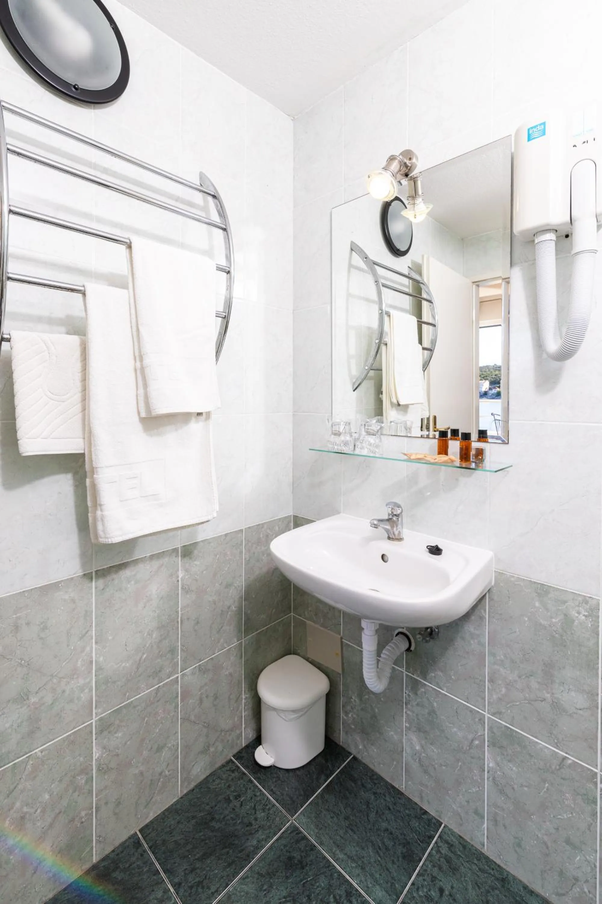 Bathroom in Hotel Timun